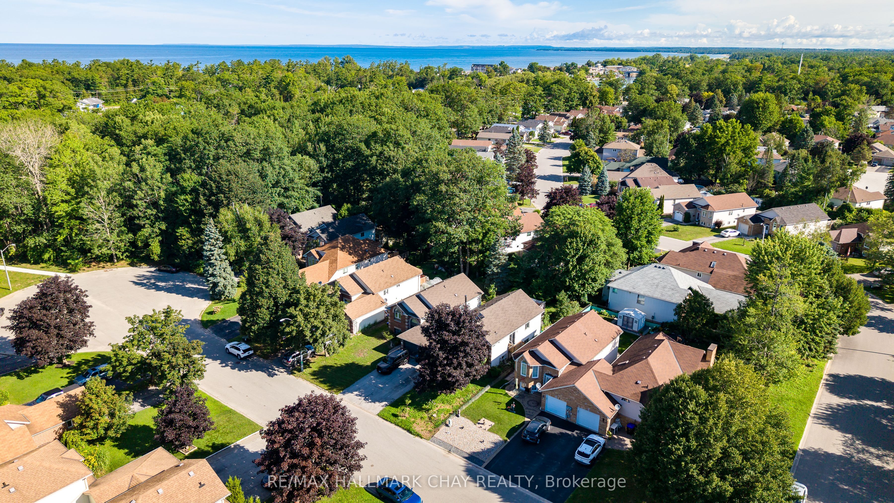 5 Goldsmith Place, Wasaga Beach, ON L9Z 1E4 photo 5
