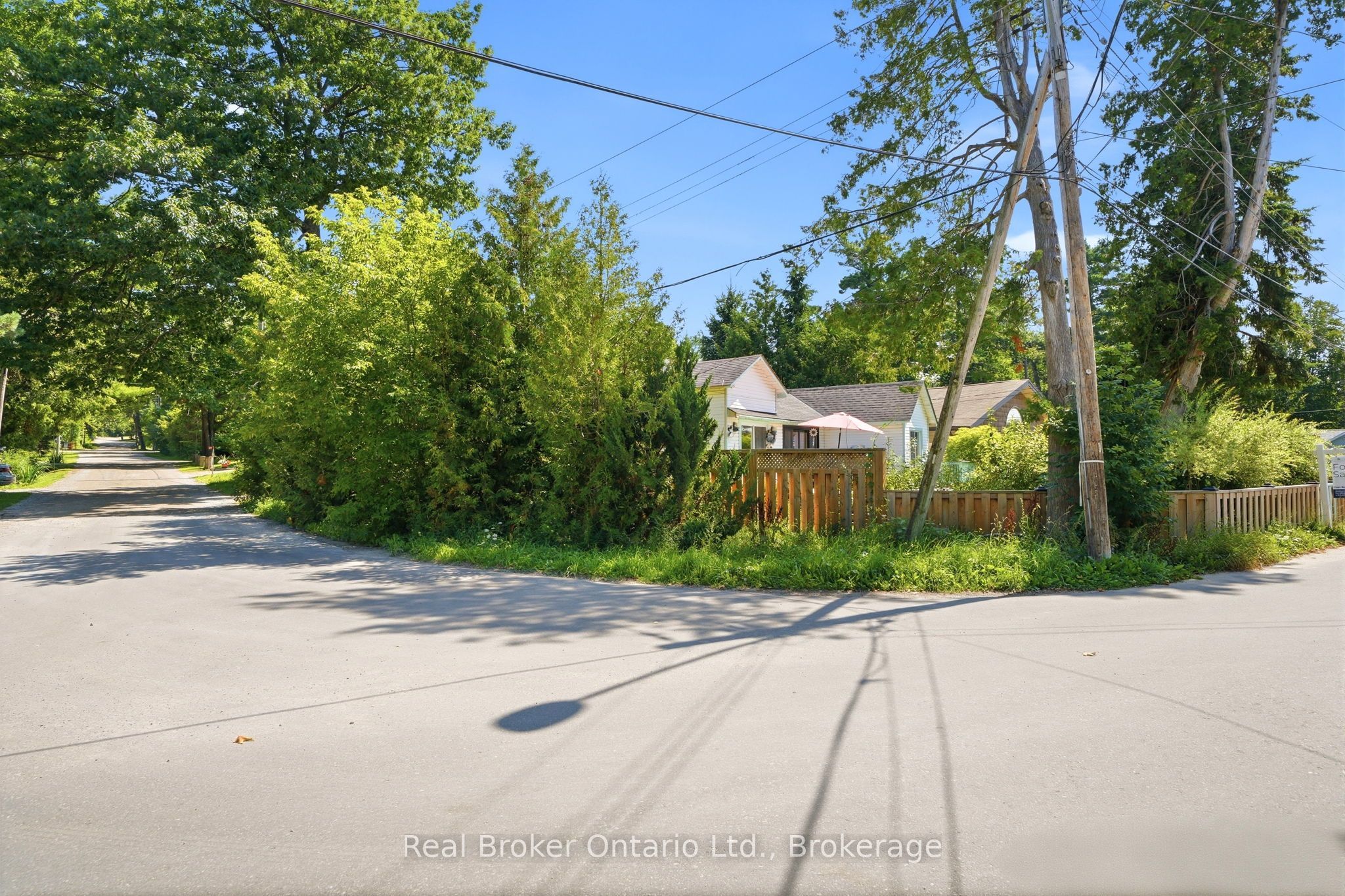 7 Oliver Drive, Tiny, ON L0L 2J0 photo 2