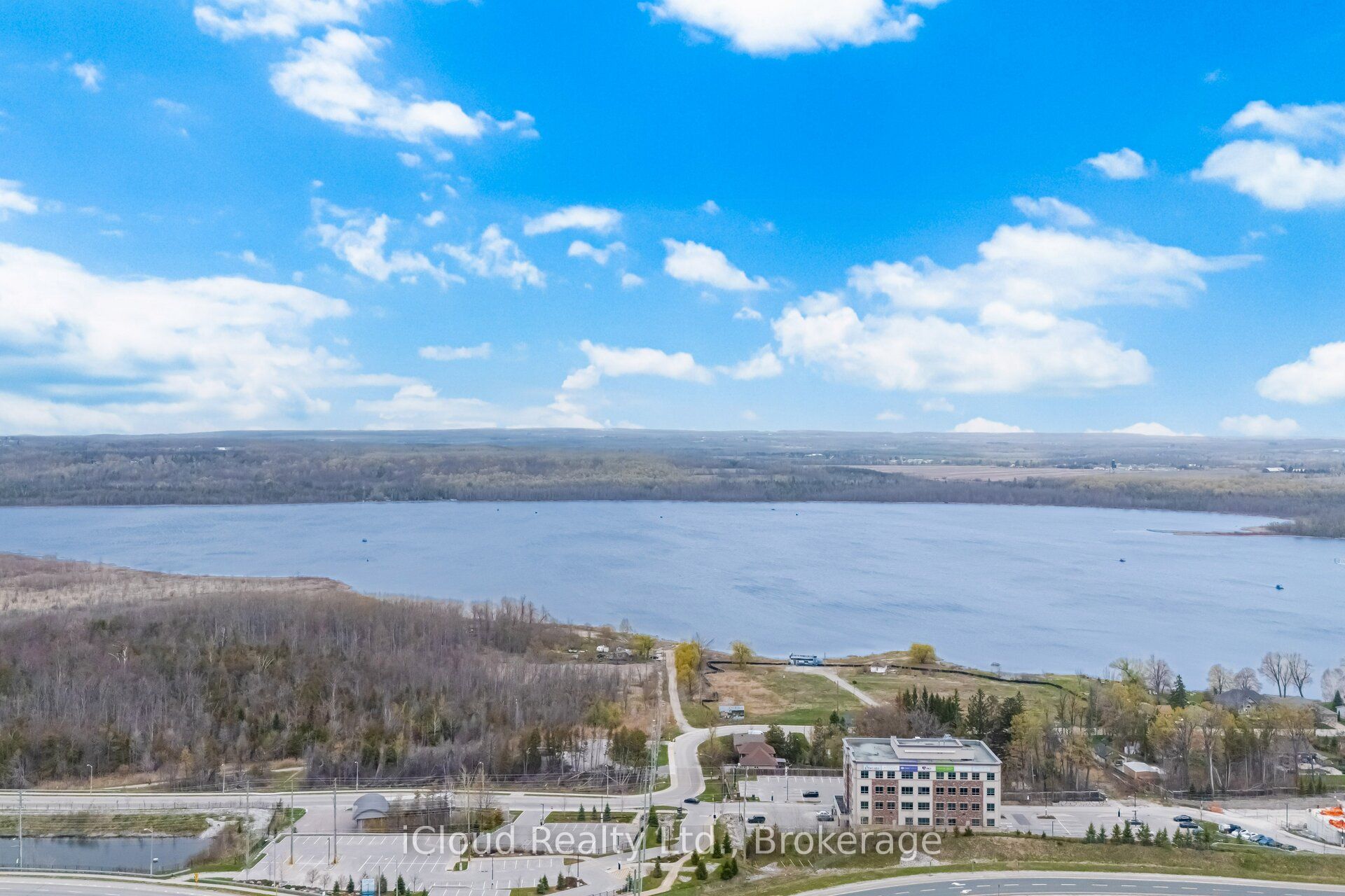 295 Cundles Road E 208, Barrie, ON L4M 0K8 photo 2