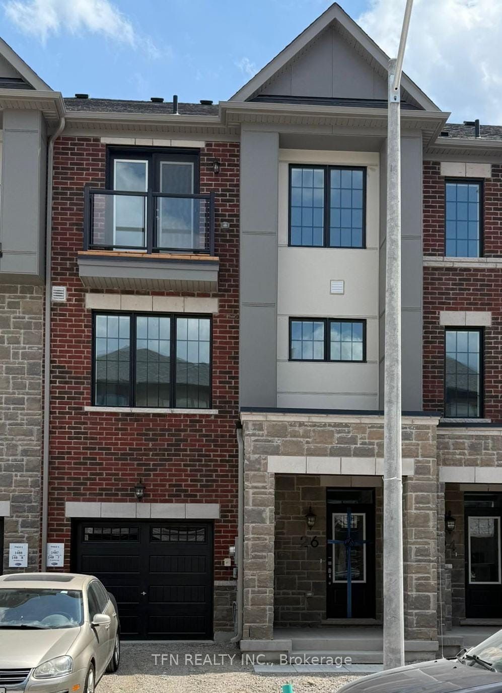 26 Pearen Lane N, Barrie, ON L9J 0Z7