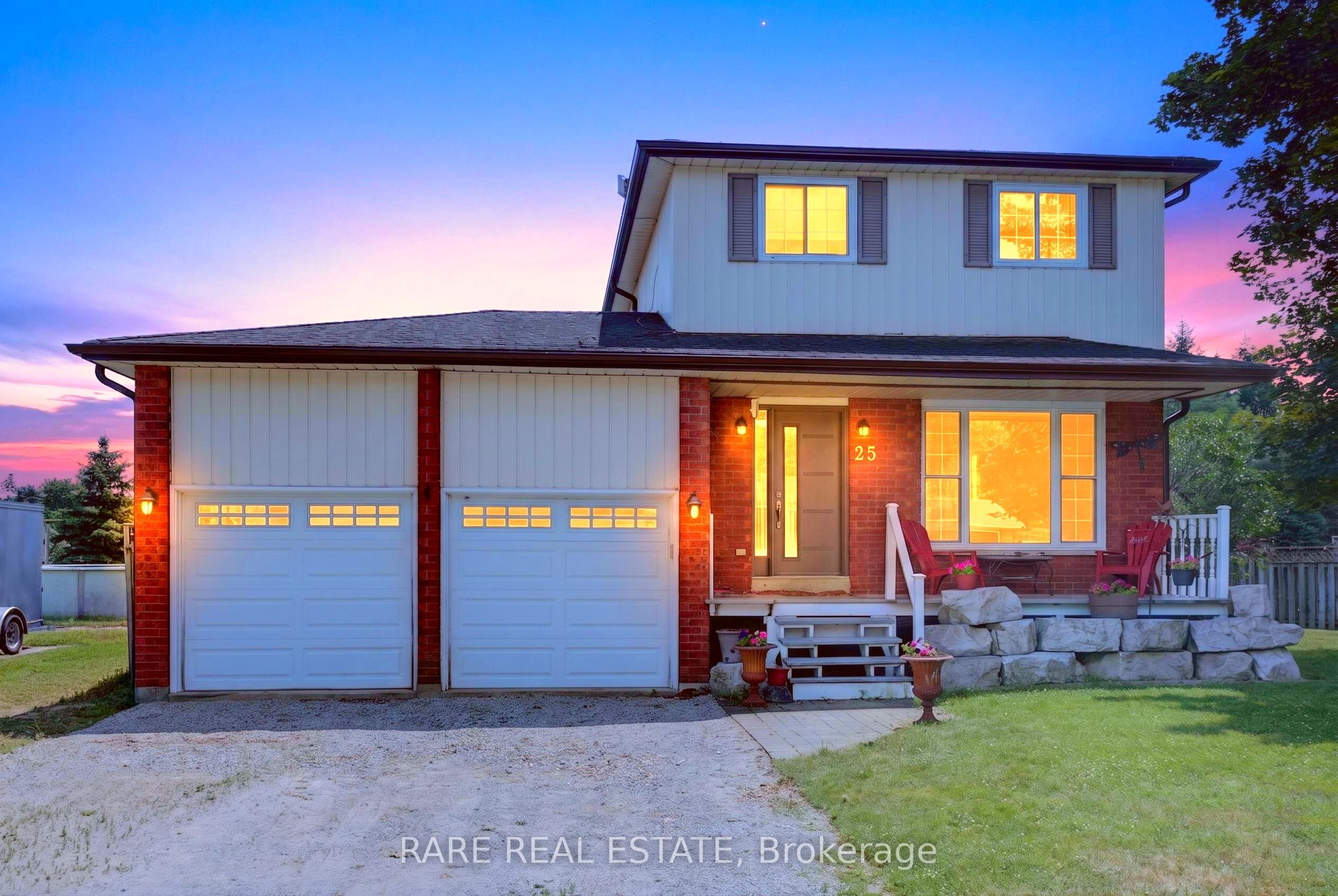 25 Edgewood Crescent, Clearview, ON L0M 1N0