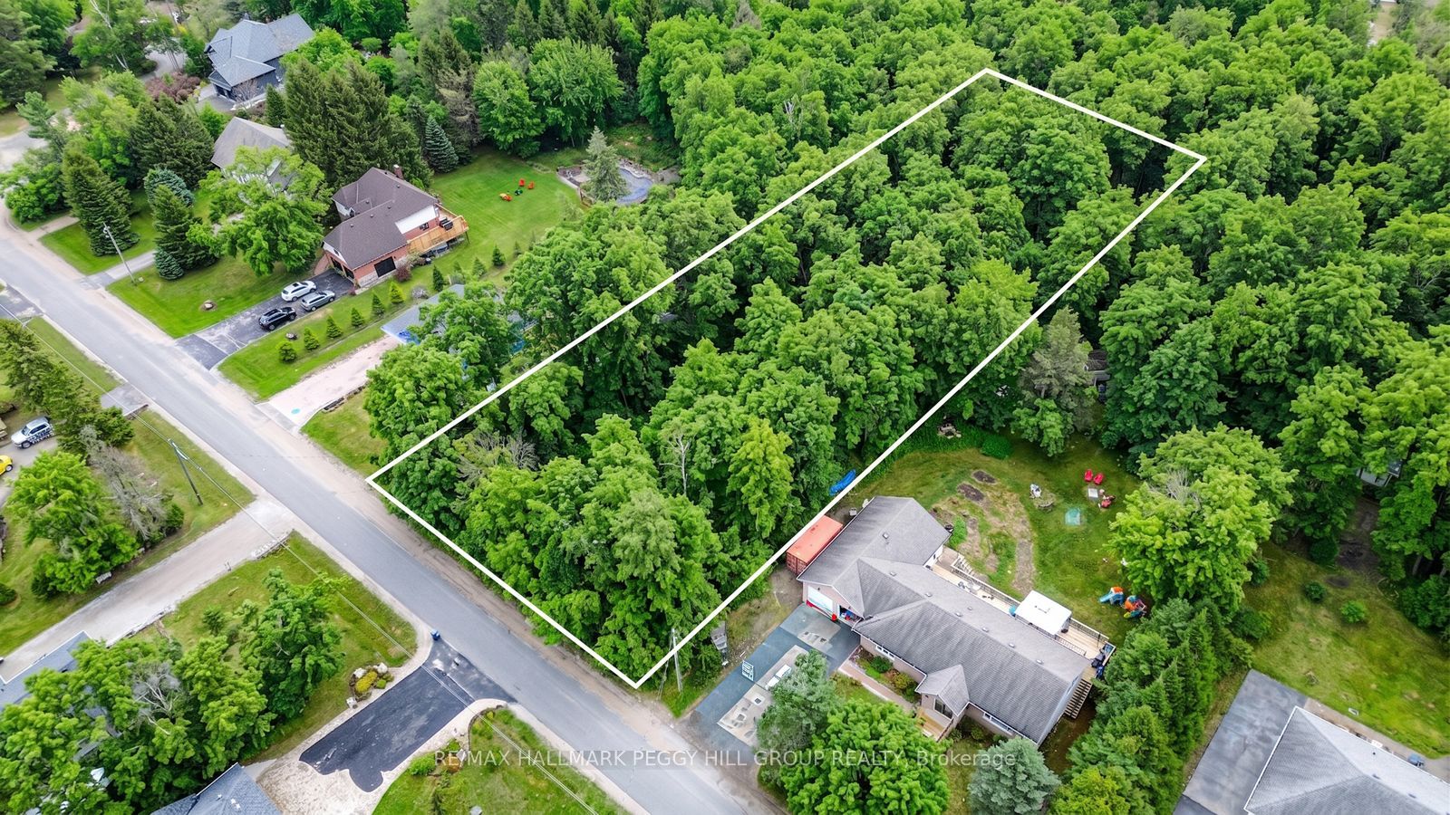 17 Valleyview Drive, Oro-Medonte, ON L0K 1N0 photo 2