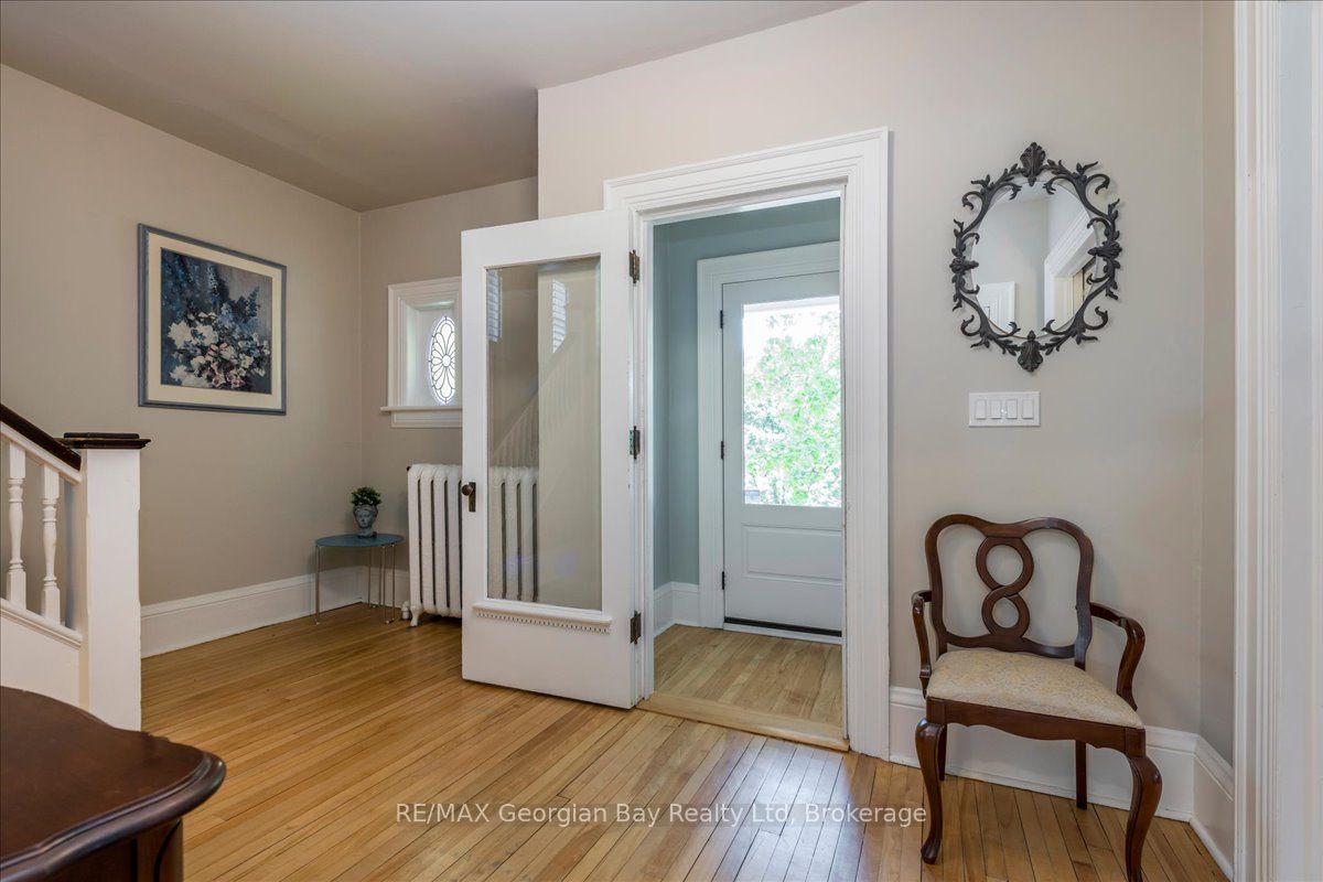 238 Sixth Street, Midland, ON L4R 3Y1 photo 3