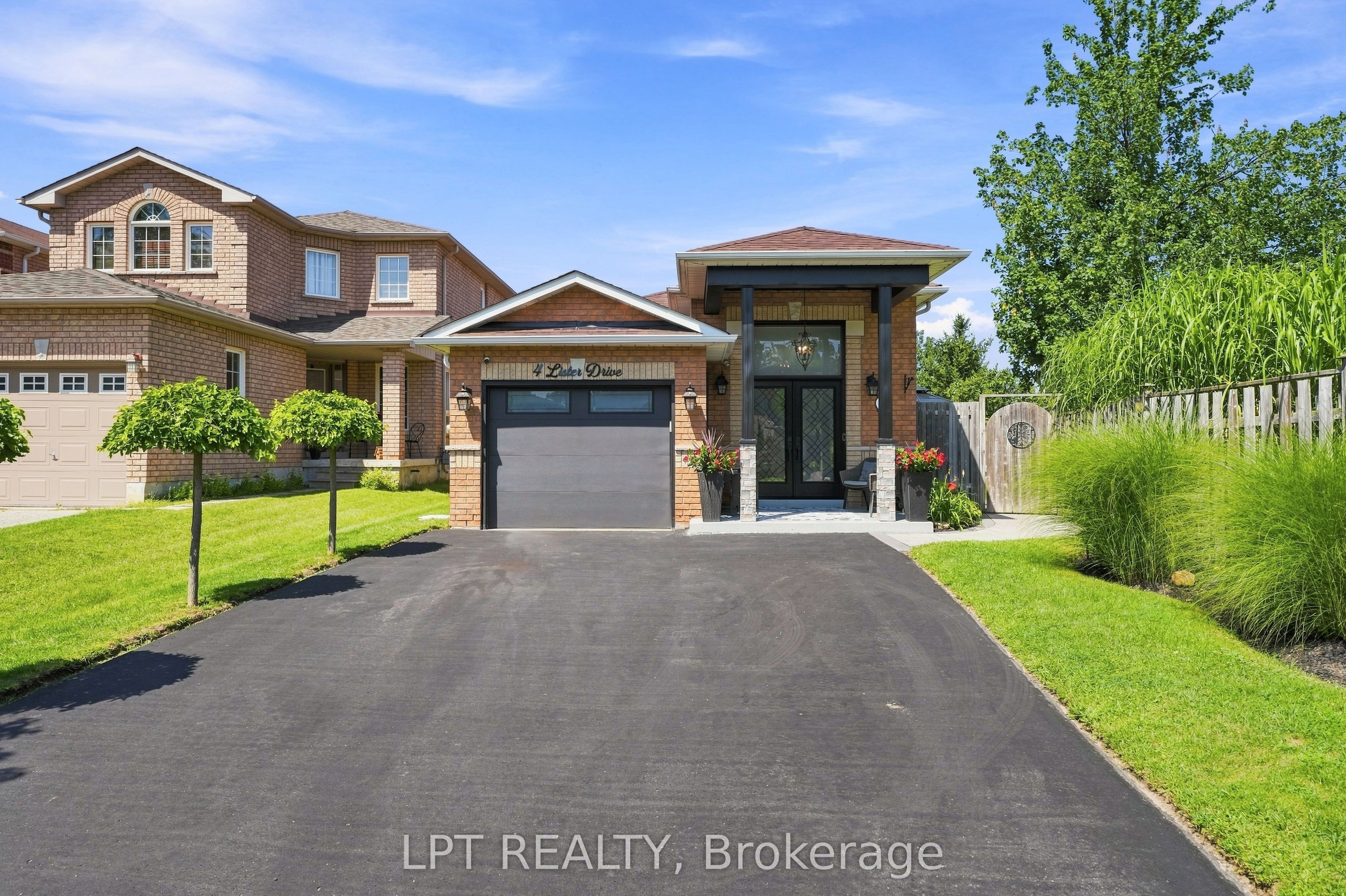 4 Lister Drive, Barrie, ON L4N 0L5