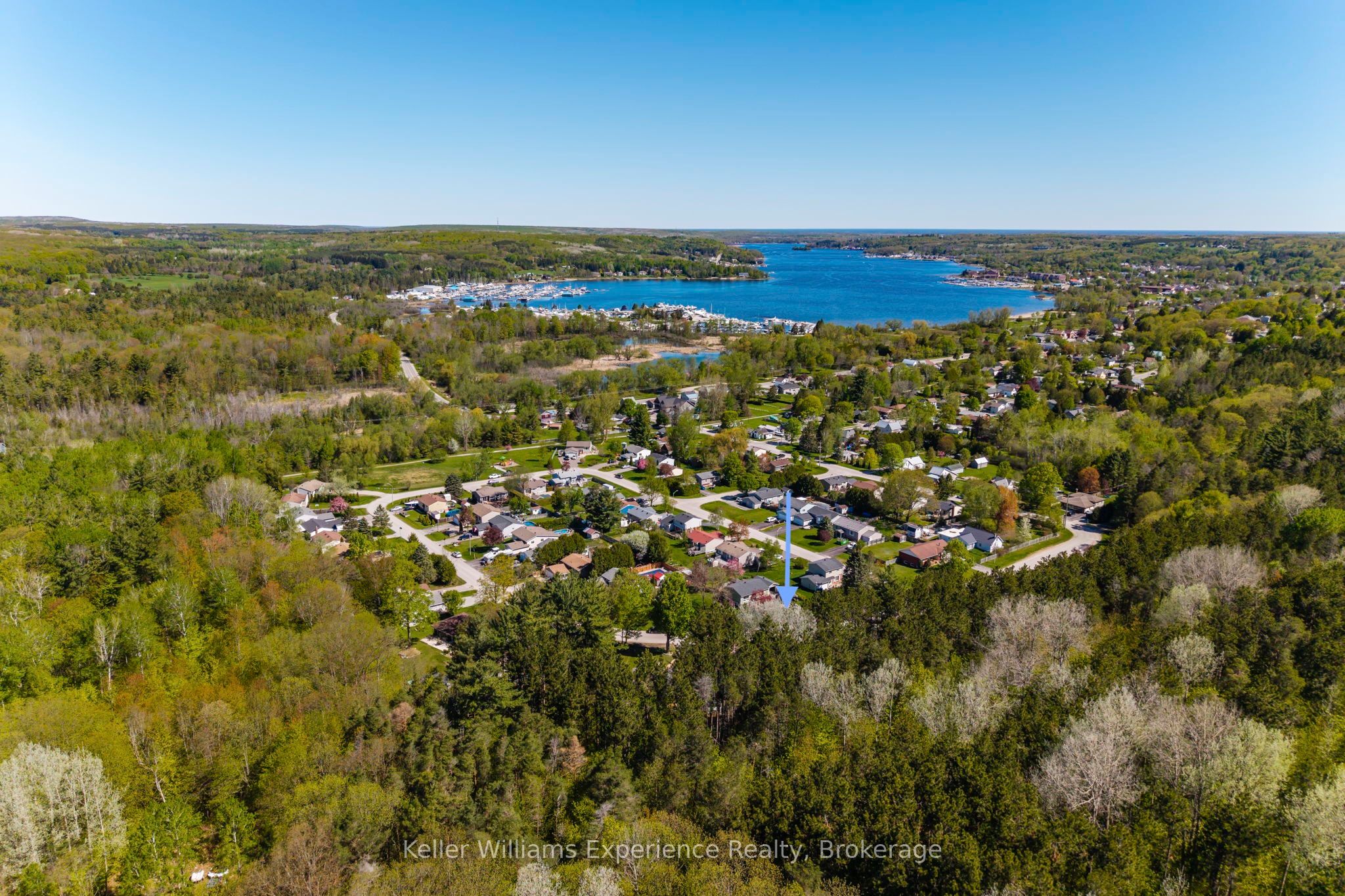 53 Therrien Court, Penetanguishene, ON L9M 1P6 photo 2