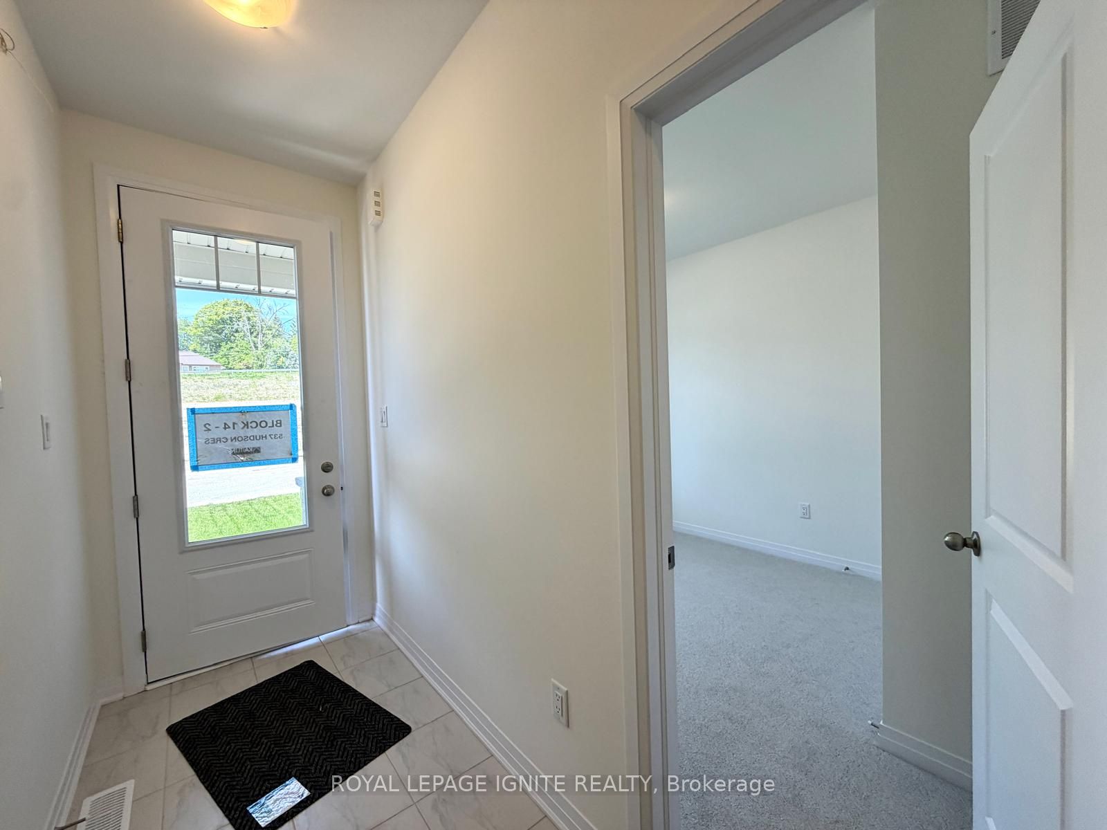 537 Hudson Crescent, Midland, ON L4R 0J2 photo 3