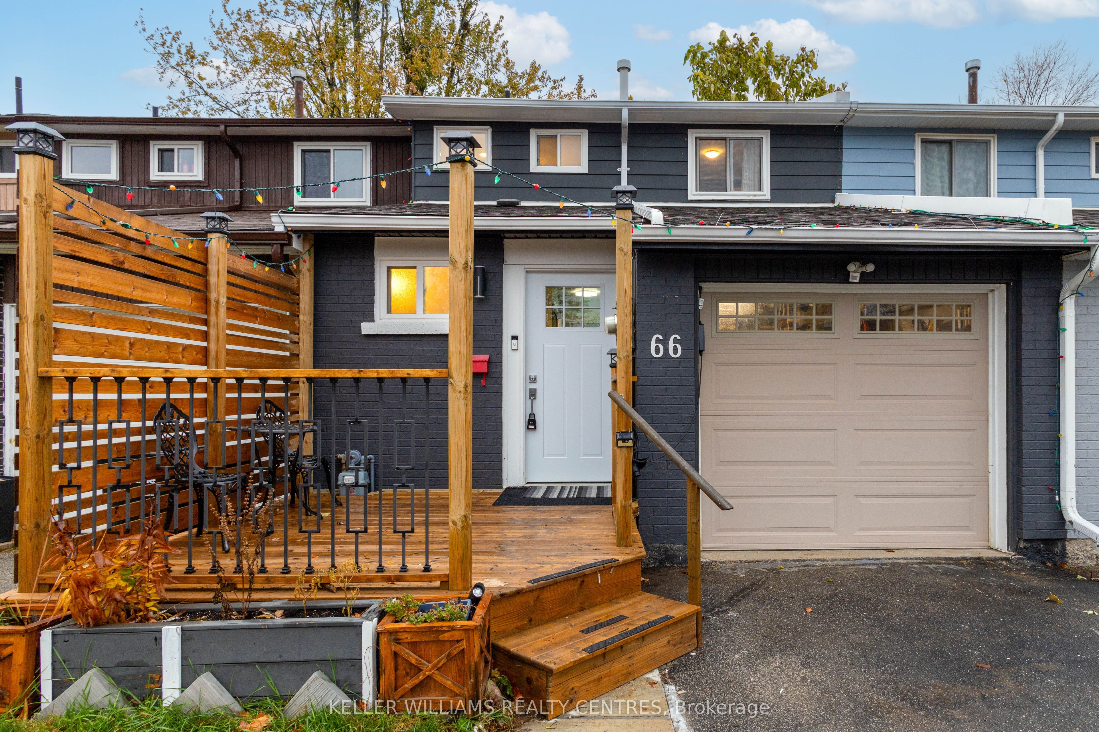 66 Chaucer Crescent, Barrie, ON L4N 4T7
