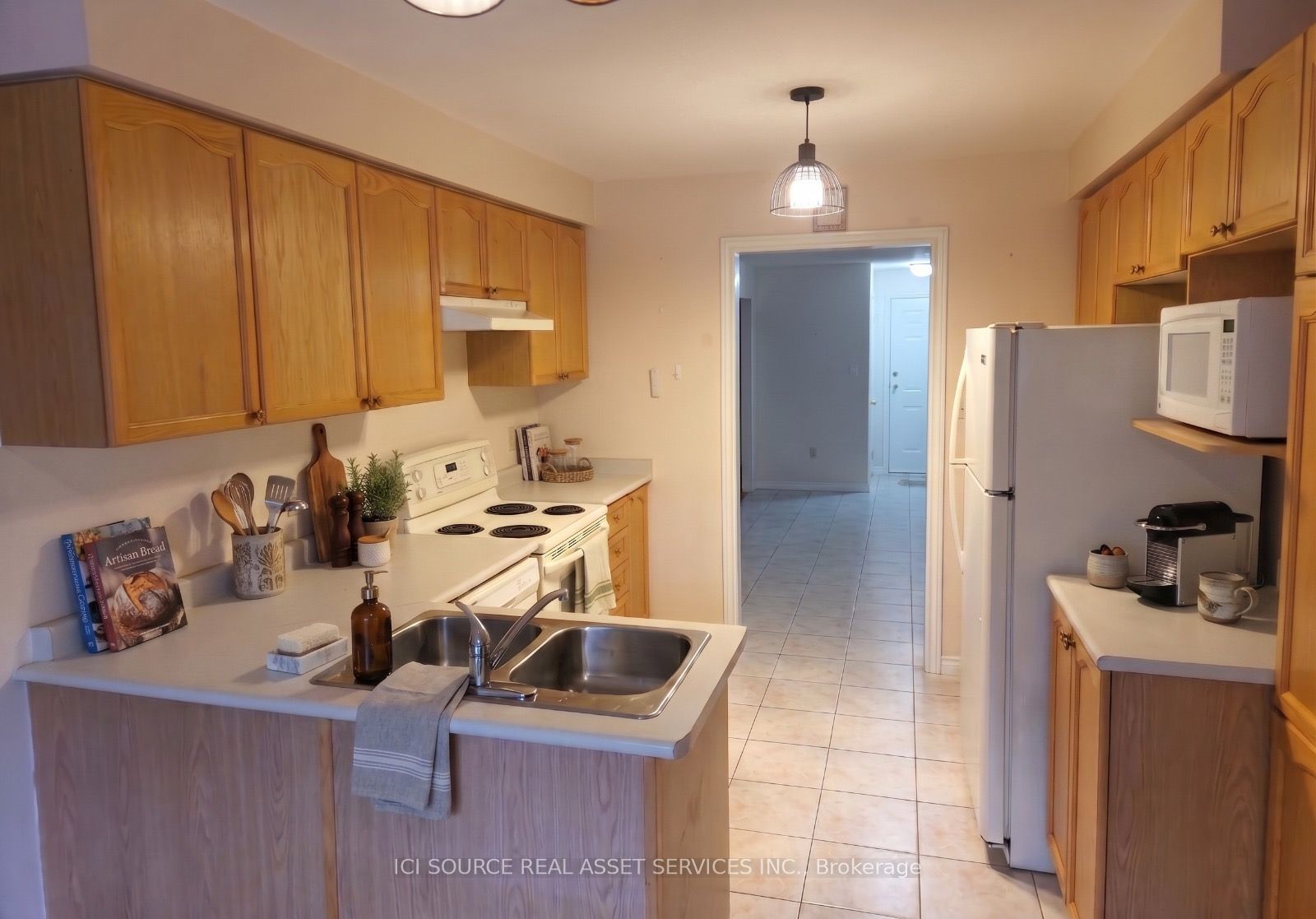 99 Esther Drive, Barrie, ON L4N 0V8 photo 3