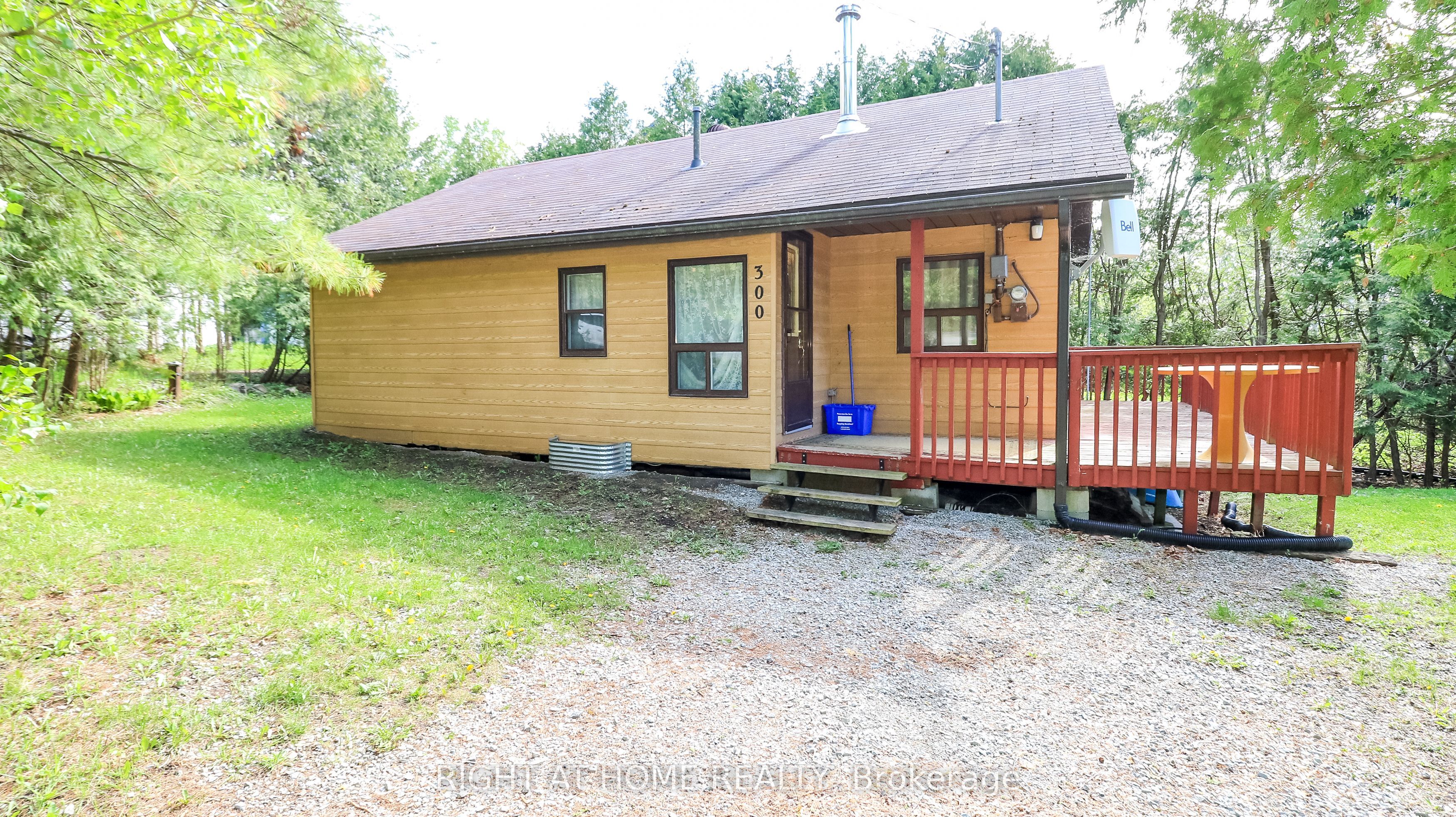 300 Albin Road, Tay, ON L0K 2C0 photo 3