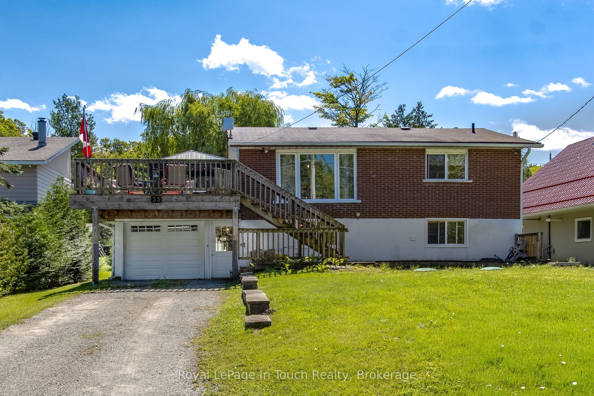33 Grandview Road, Tay, ON L0K 1R0