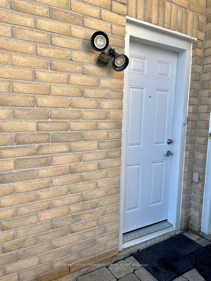 48 Nicole Marie Avenue Lower, Barrie, ON L4M 6Y6 photo 2