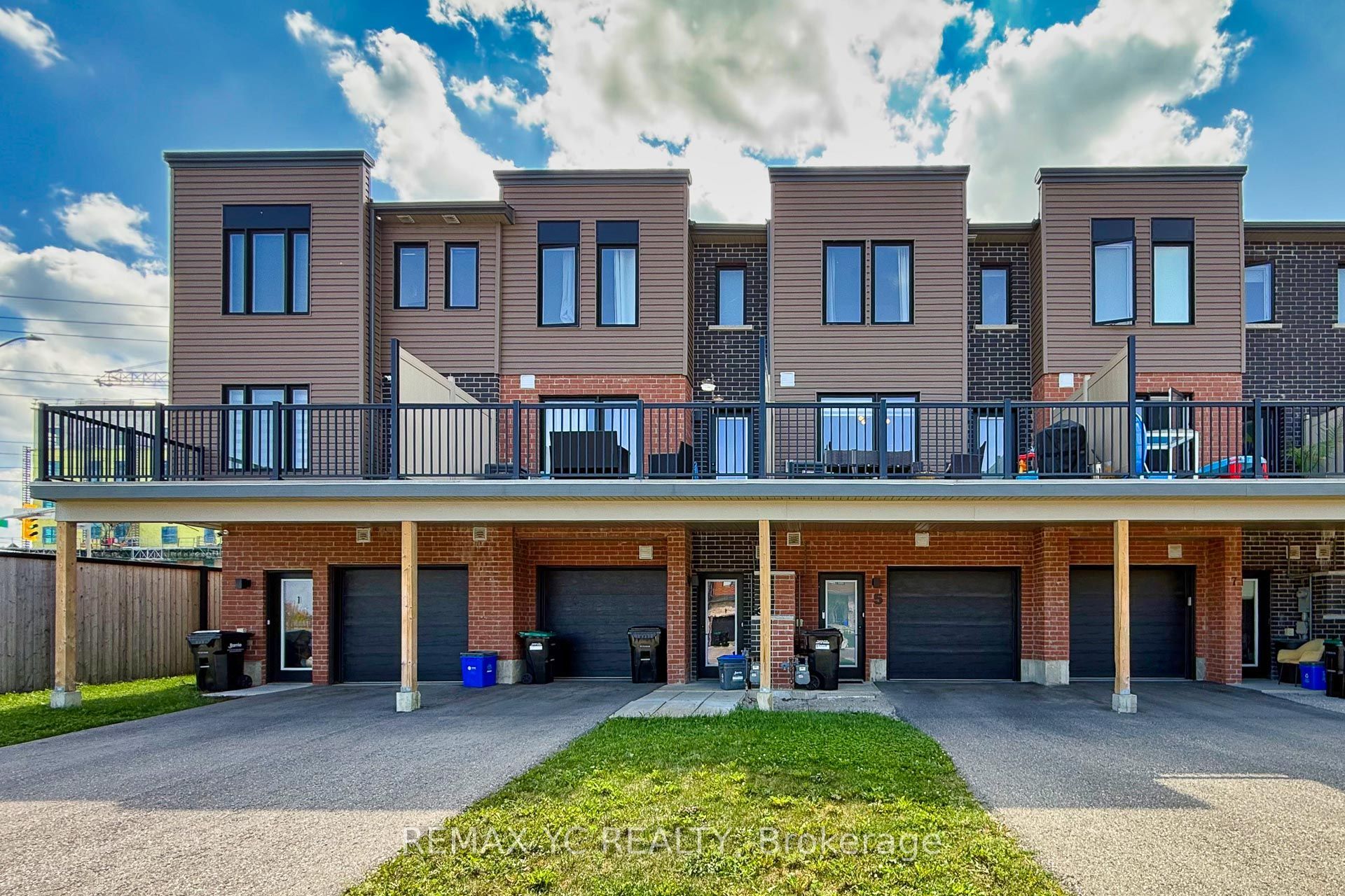 5 Fairlane Avenue, Barrie, ON L9J 0N1 photo 4