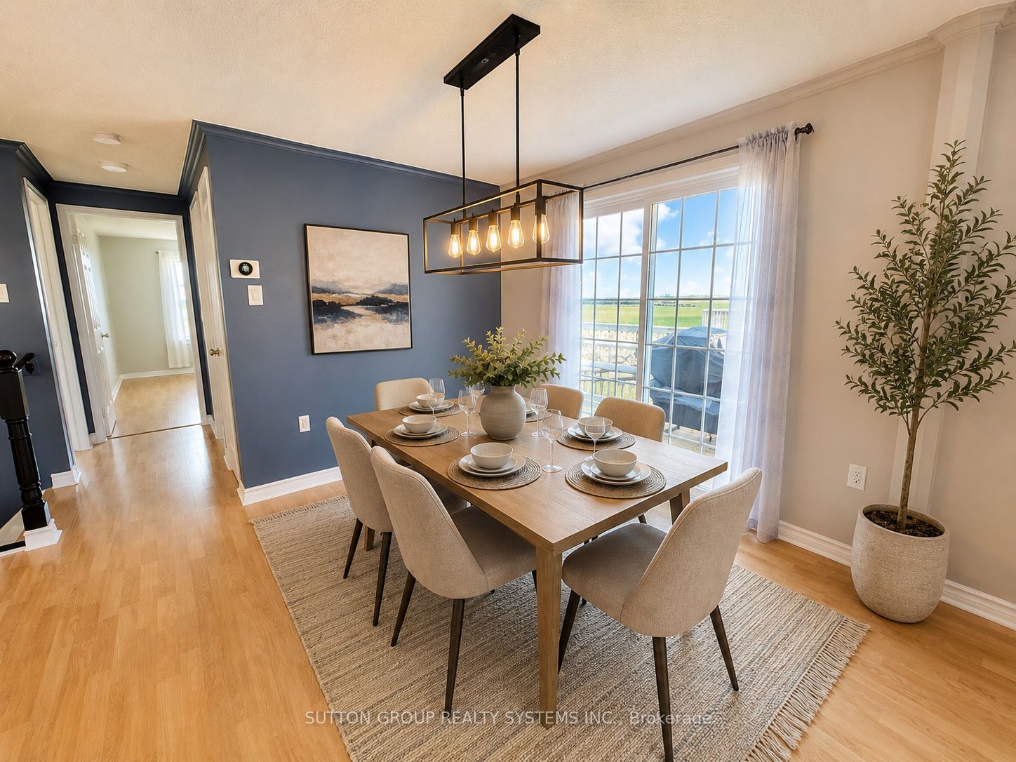 62 Laidlaw Drive Main floor, Barrie, ON L4N 7W2 photo 4