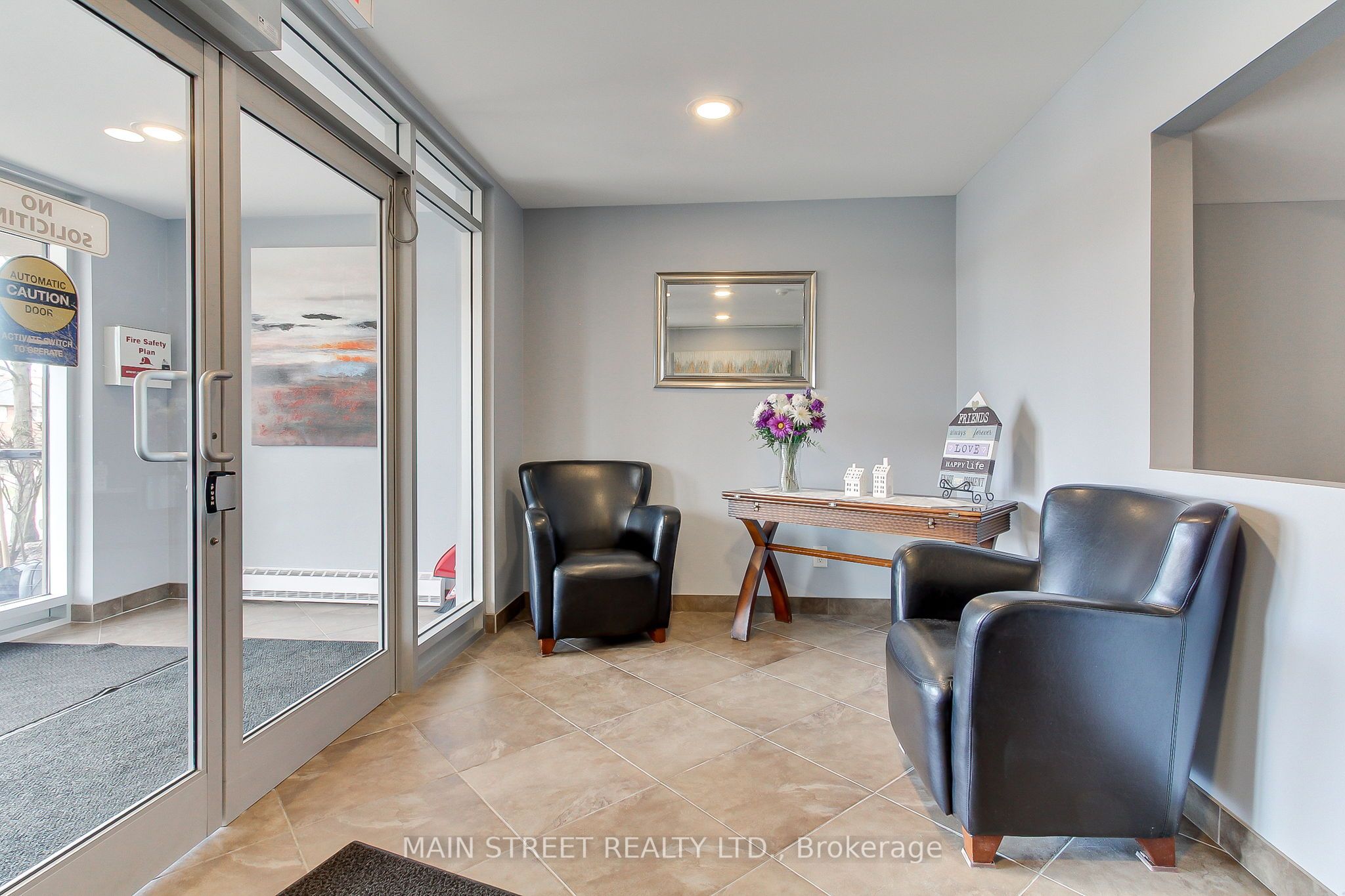 500 Mapleview Drive W 305, Barrie, ON L4N 6C3 photo 5