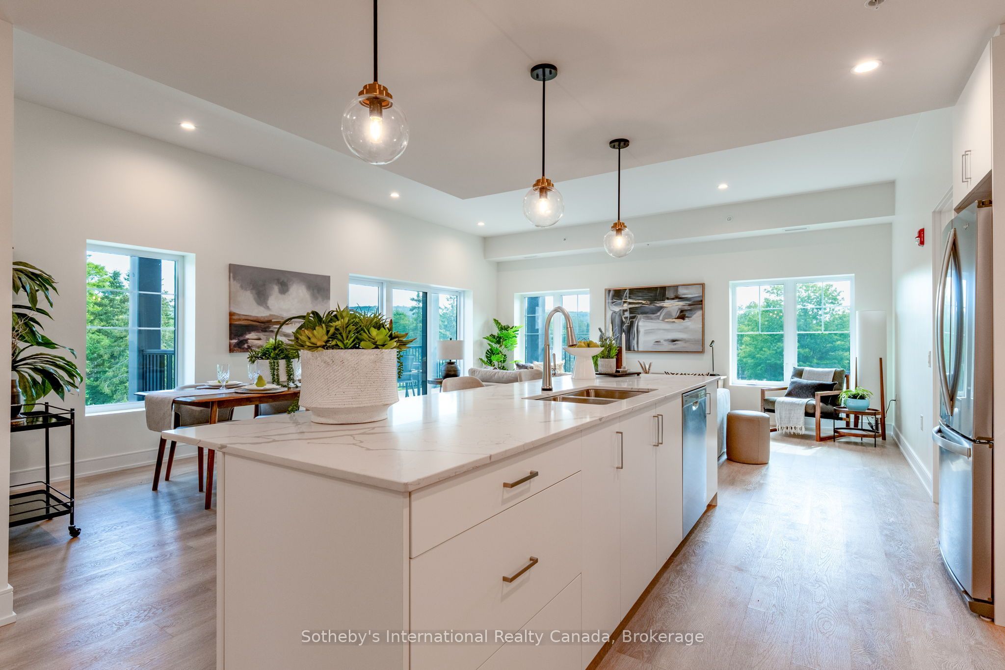 121 Mary St Street 311, Clearview, ON L0M 1G0 photo 3