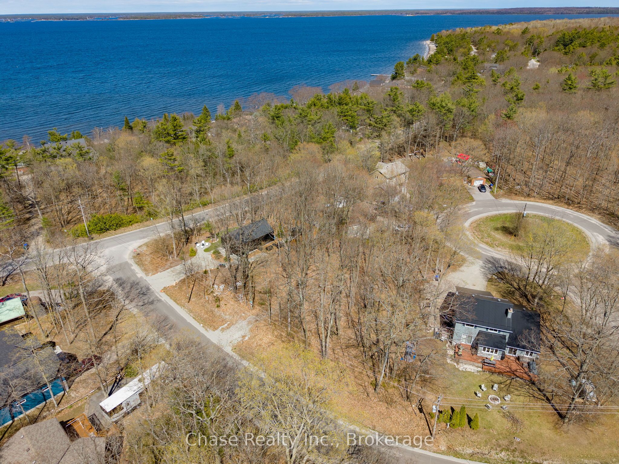 7 Oneida Crescent, Tiny, ON L9M 0B2 photo 2