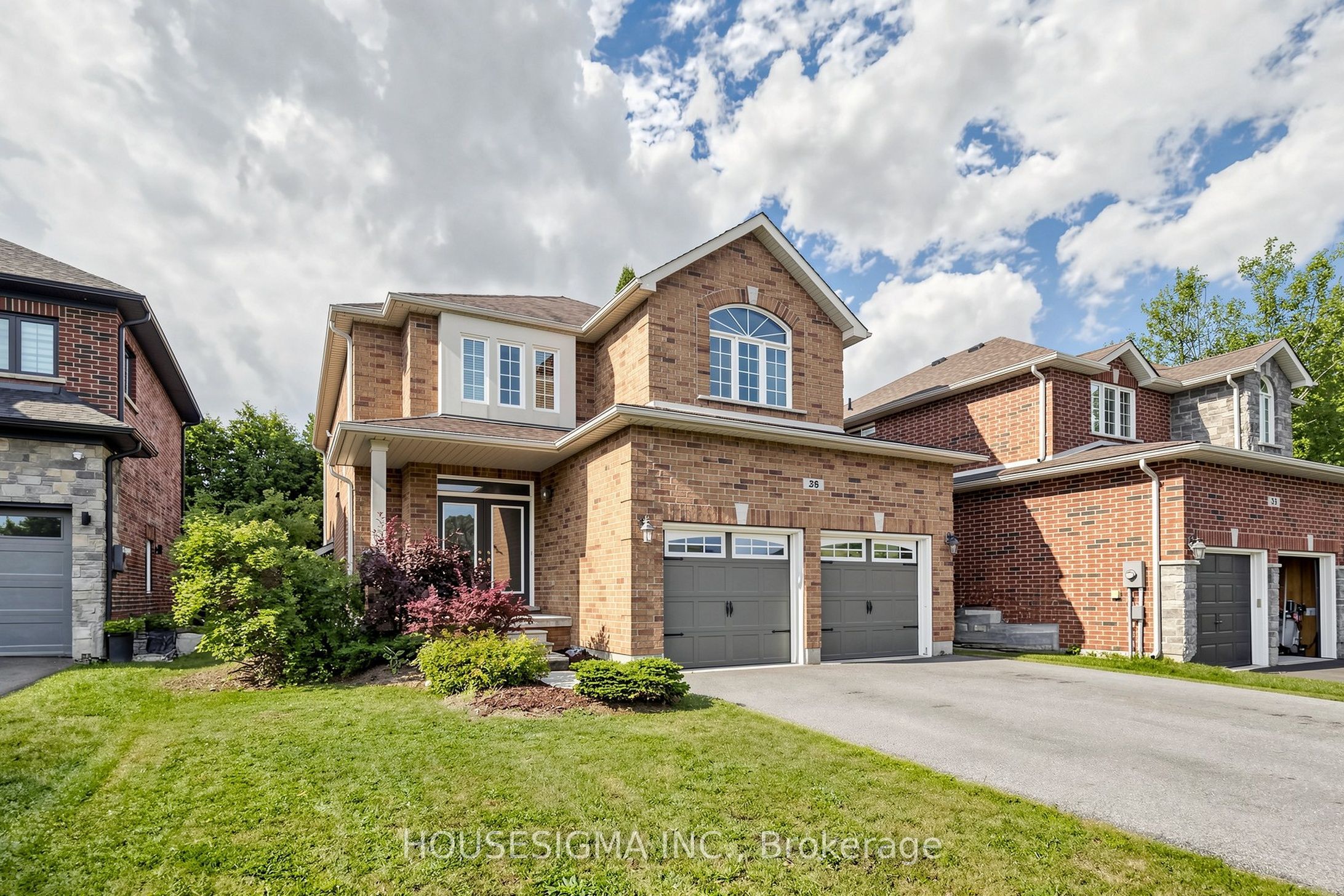 35 Auburn Court, Barrie, ON L4N 6G9 photo 2