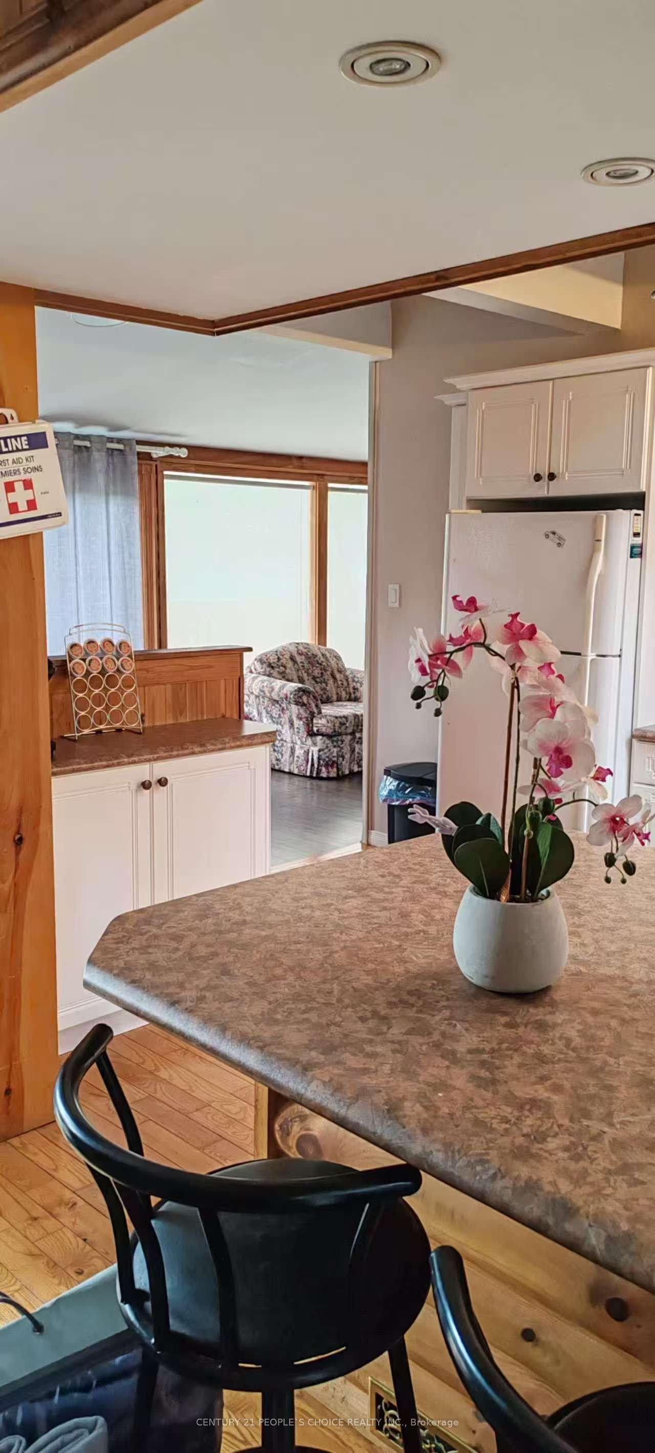 7696 South River Road, Ramara, ON L0K 2B0 photo 3