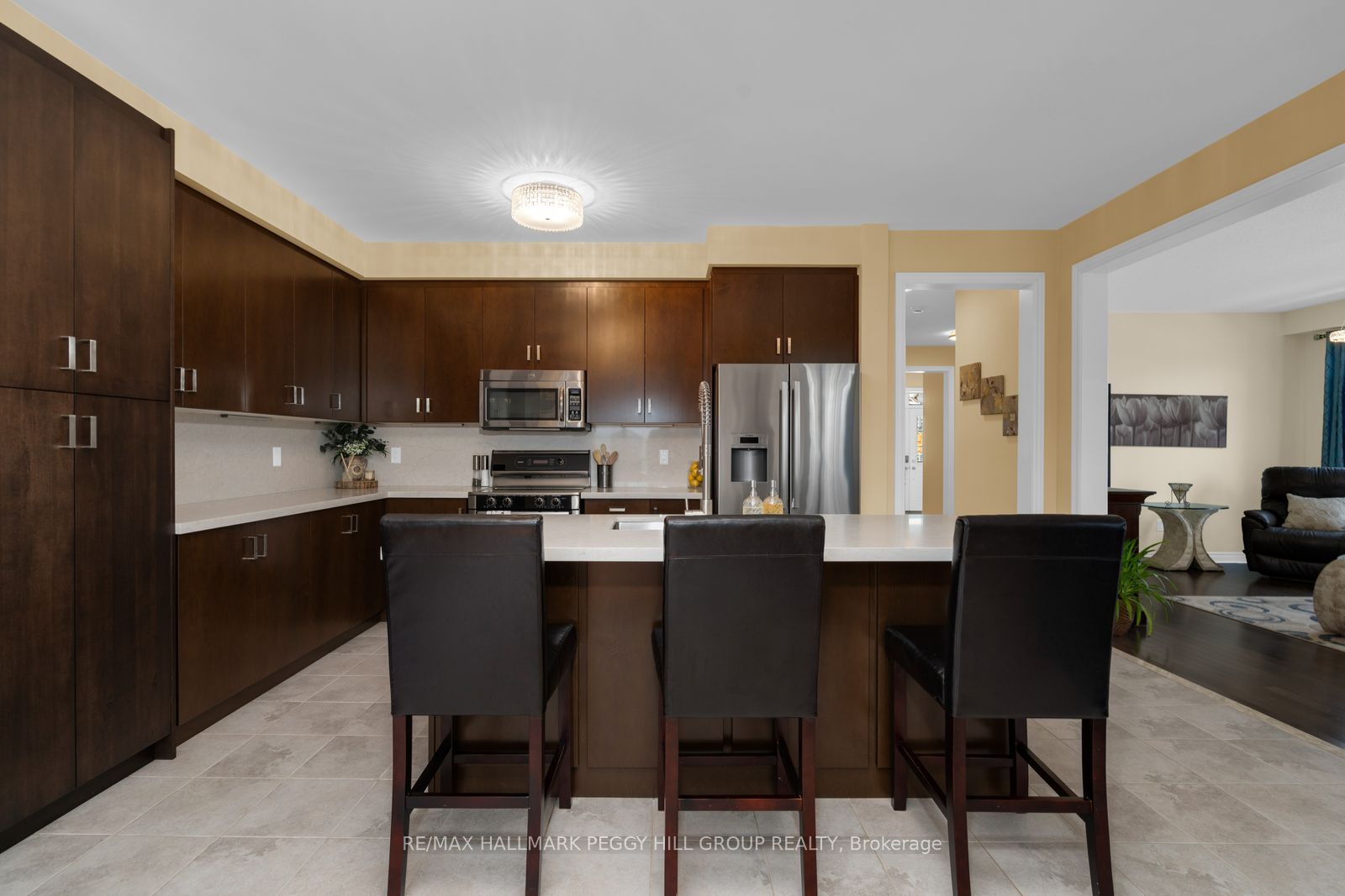 267 Kozlov Street, Barrie, ON L4N 6R7 photo 4