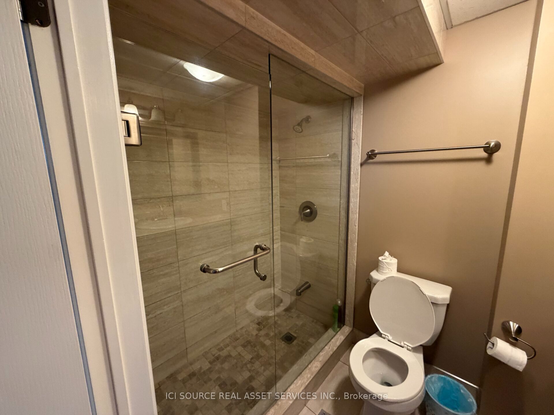 55 Marsellus Drive Basement, Barrie, ON L4N 8S6 photo 3