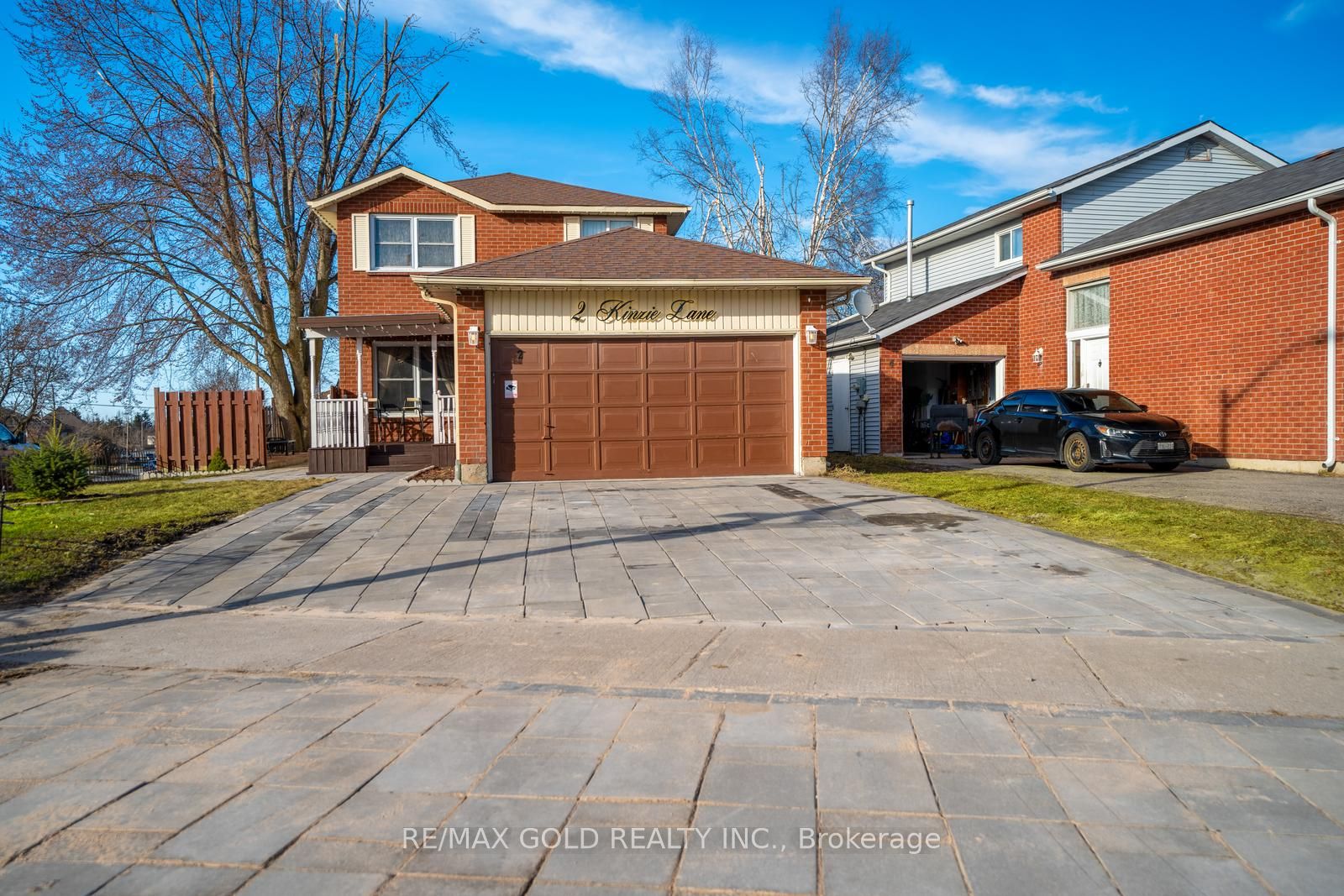 2 Kinzie Lane, Barrie, ON L4M 6A3 photo 2