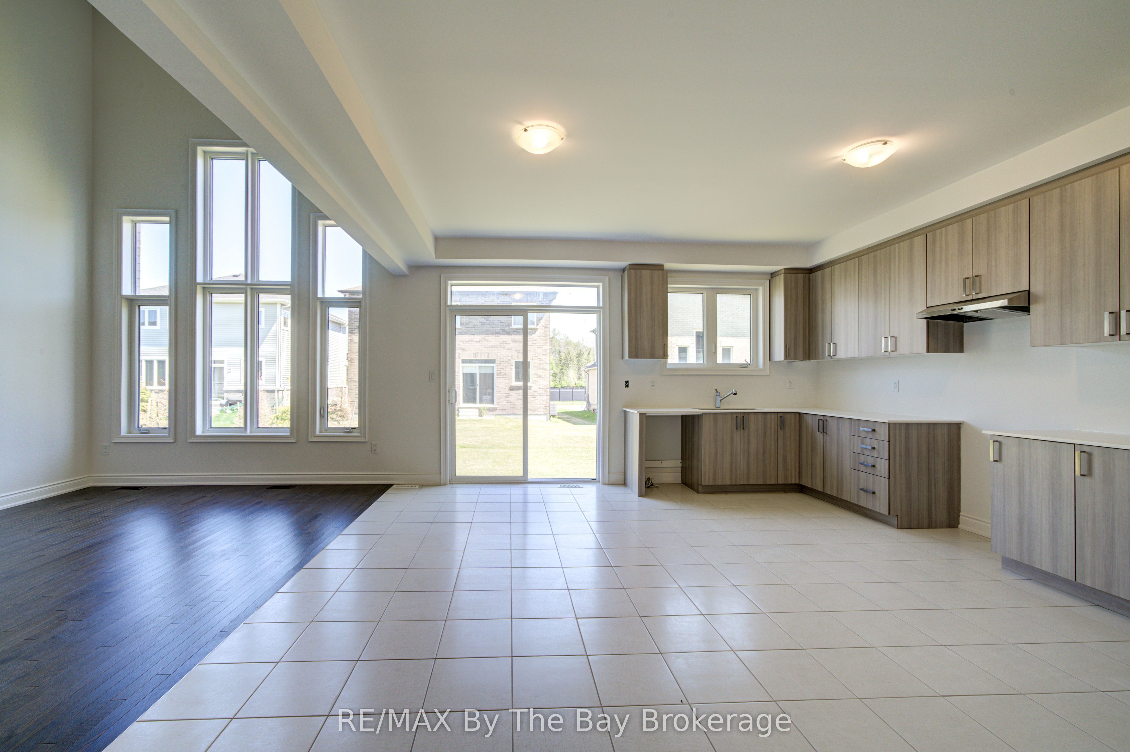 35 Misty Ridge Road, Wasaga Beach, ON L9Z 0R8 photo 5