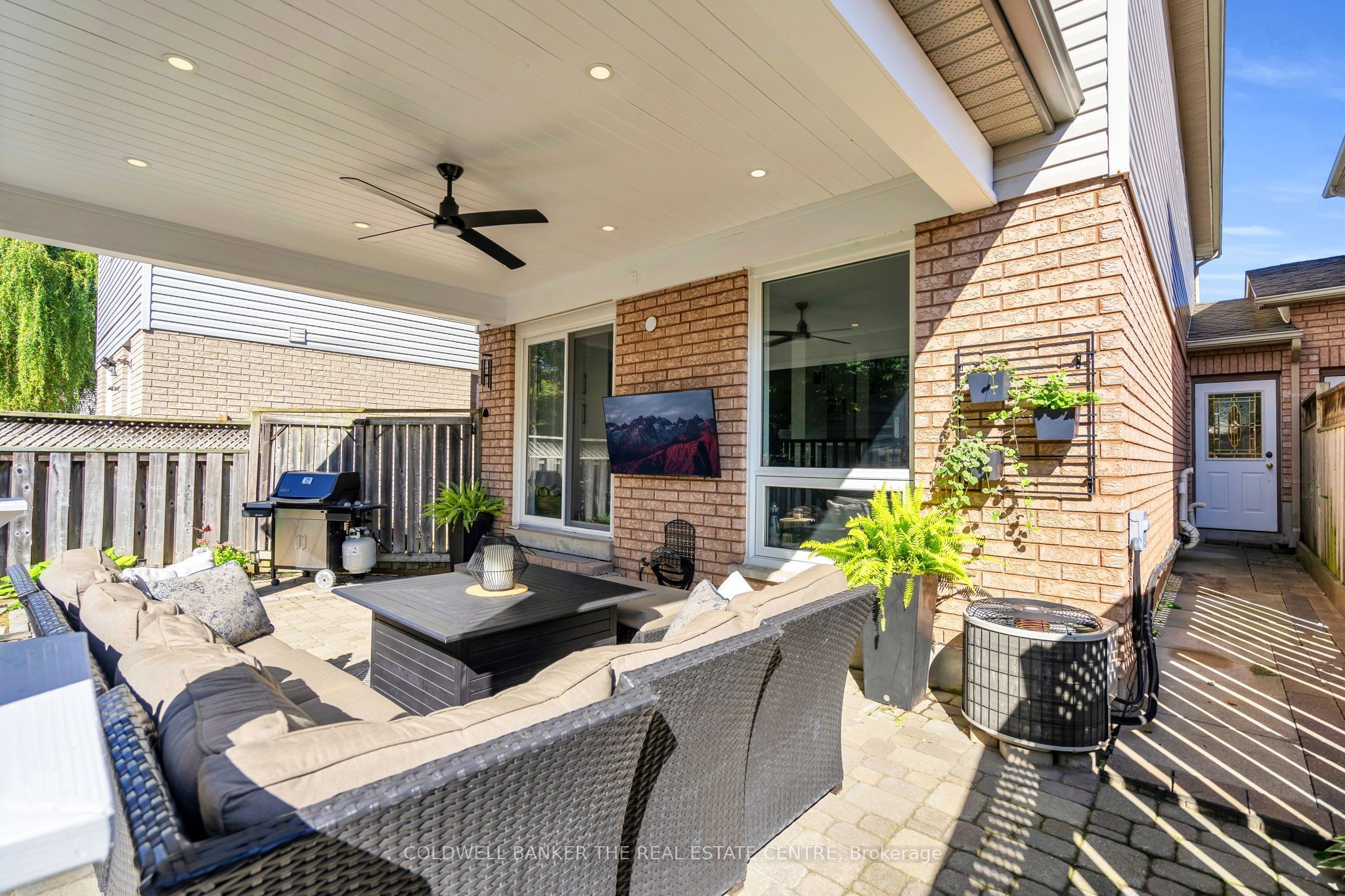 77 Cunningham Drive, Barrie, ON L4N 8L5 photo 3