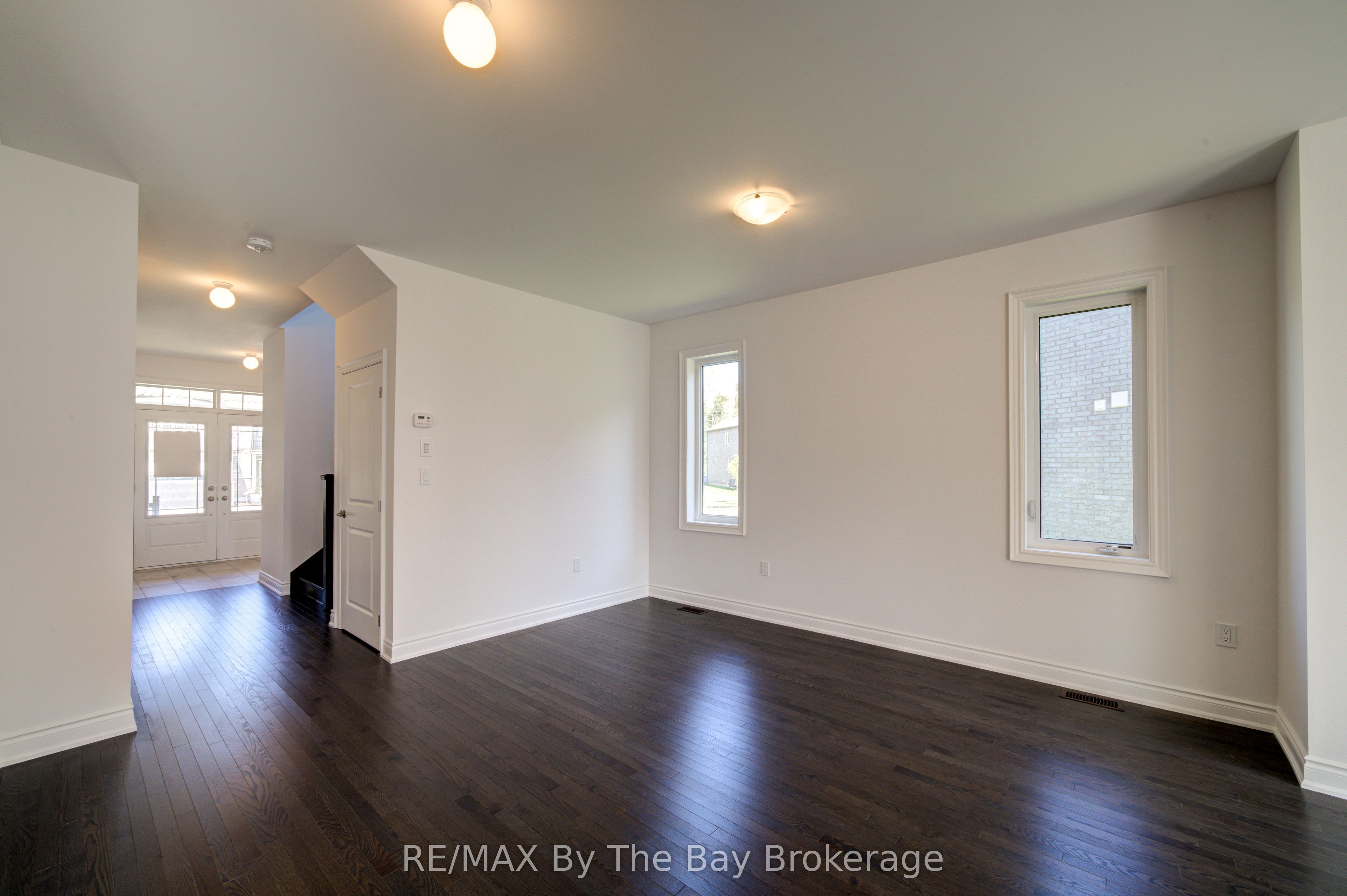 25 Amber Drive, Wasaga Beach, ON L9Z 0R9 photo 4