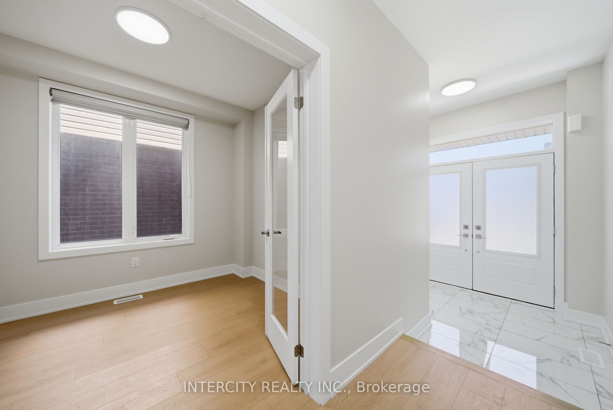 10 Kingsbury Trail, Barrie, ON L9J 0W9 photo 5