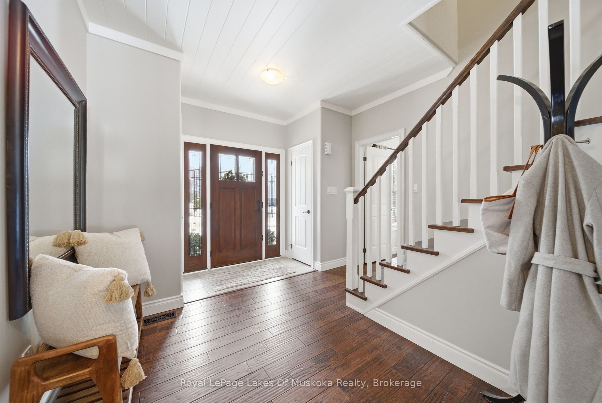 2029 Elana Drive, Severn, ON L3V 0C1 photo 3