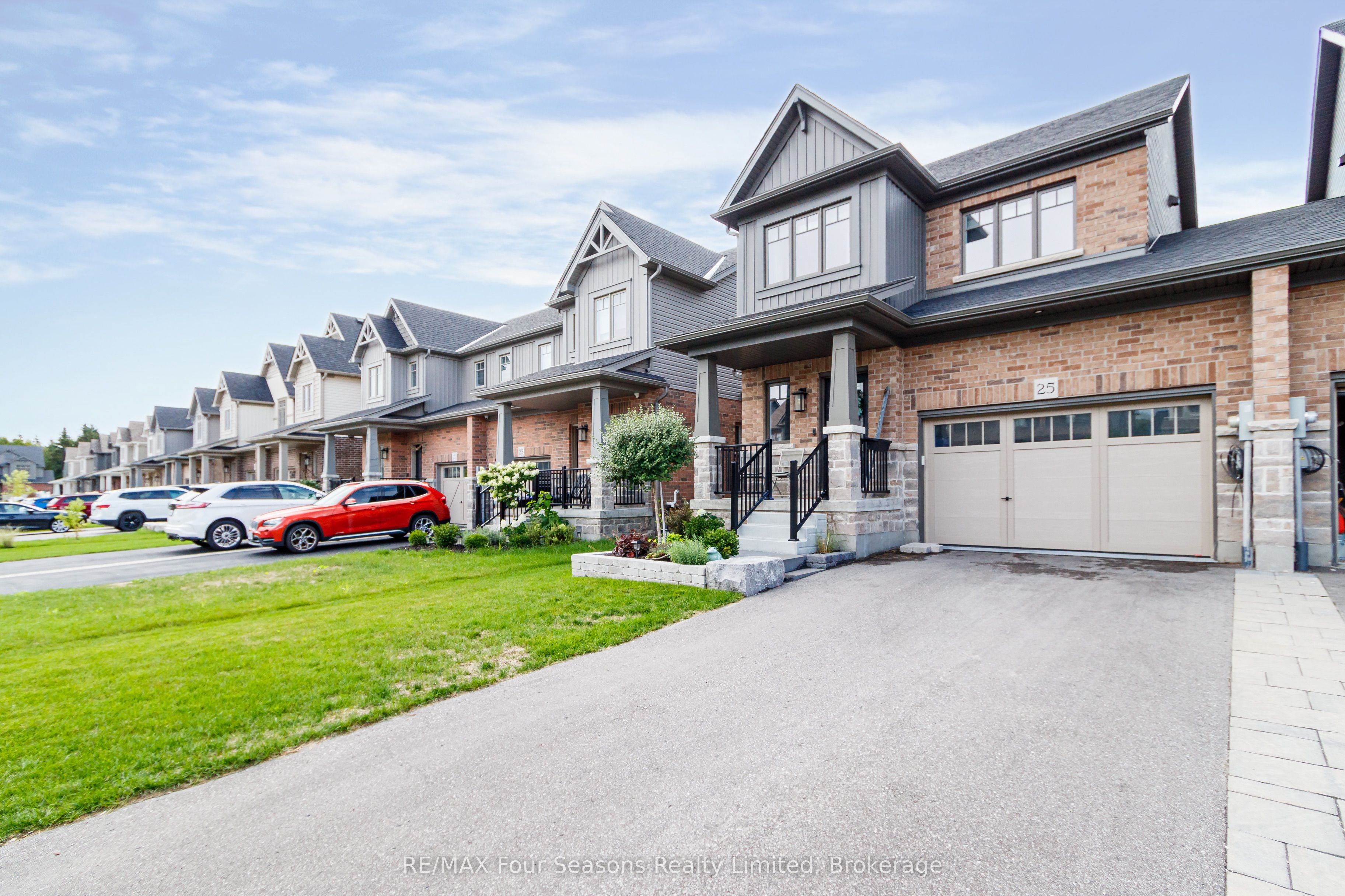 25 Shipley Avenue, Collingwood, ON L9Y 5M6 photo 3