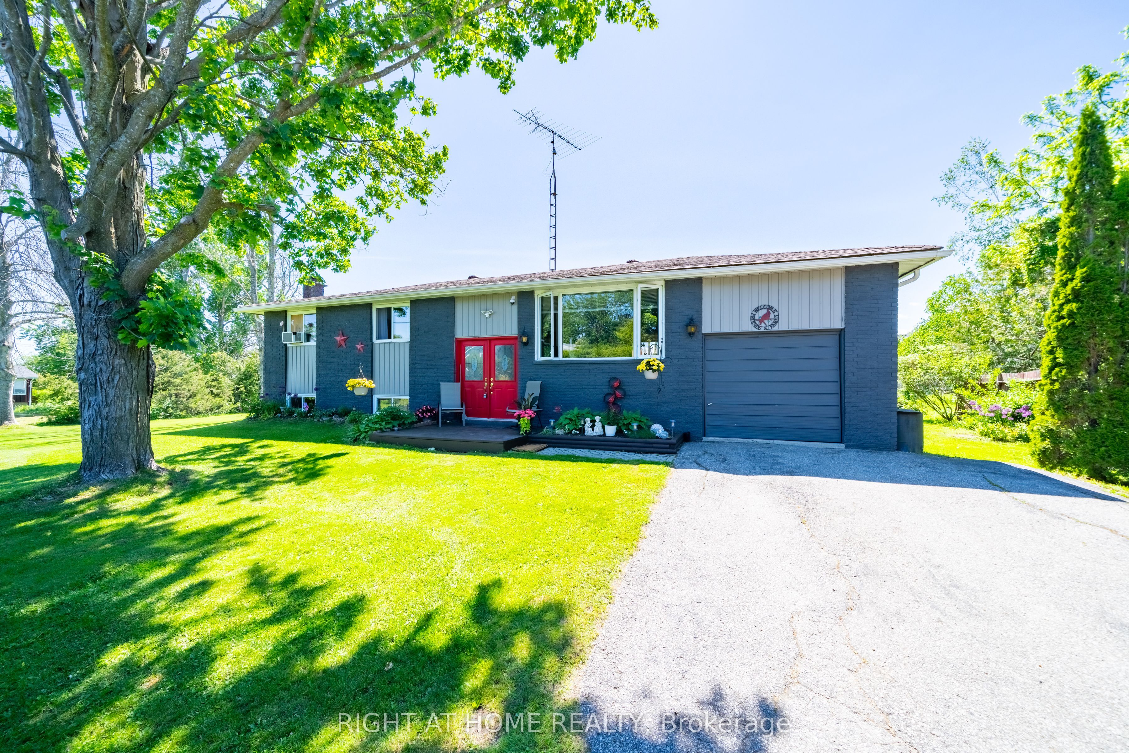 4654 Mcneil Street, Ramara, ON L3V 0M9 photo 3