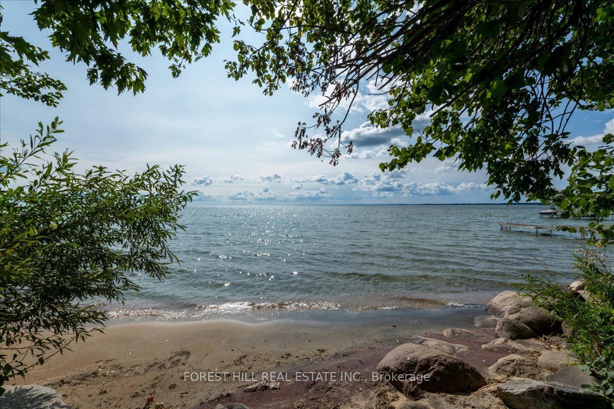 43 Lake Avenue, Ramara, ON L0K 1B0 photo 4