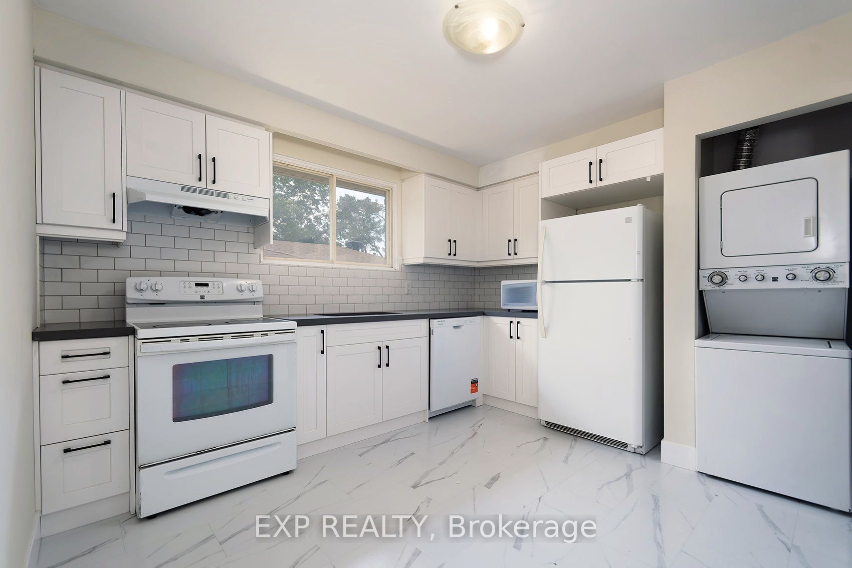 260 Cook Street, Barrie, ON L4M 4H6 photo 5