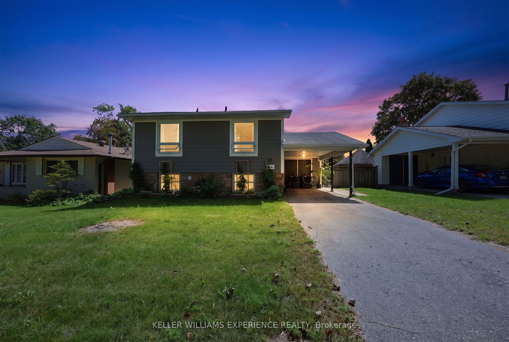 29 Collete Crescent, Barrie, ON L4M 2Z3