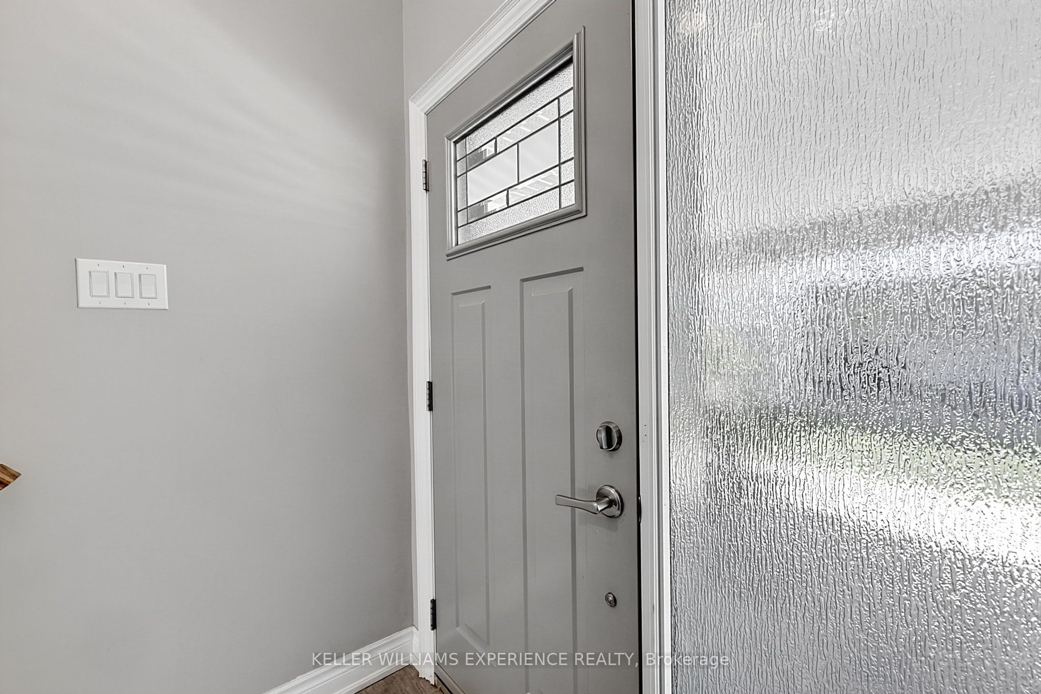 29 Collete Crescent, Barrie, ON L4M 2Z3 photo 4