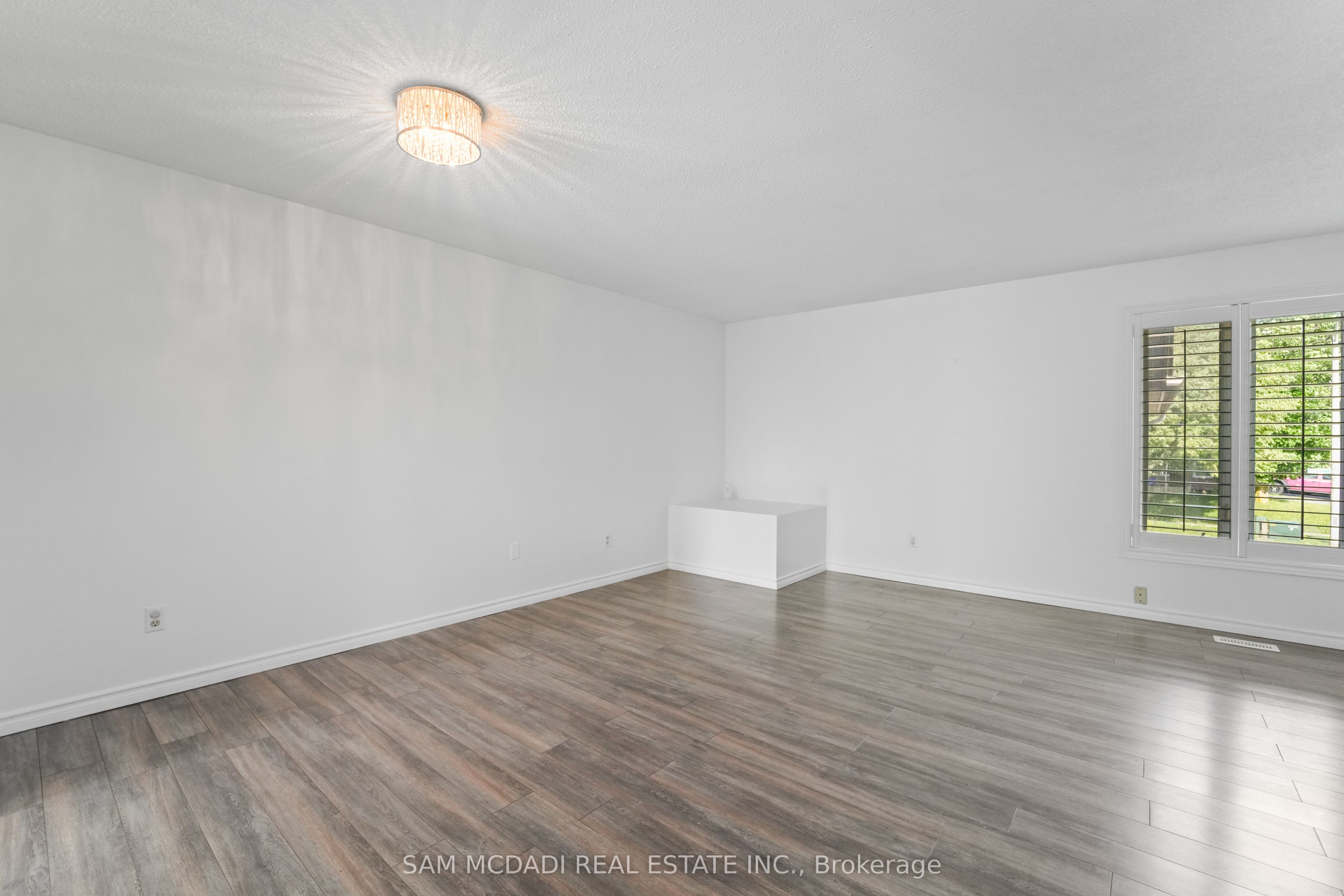 87 Rundle Crescent, Barrie, ON L4N 8E6 photo 5