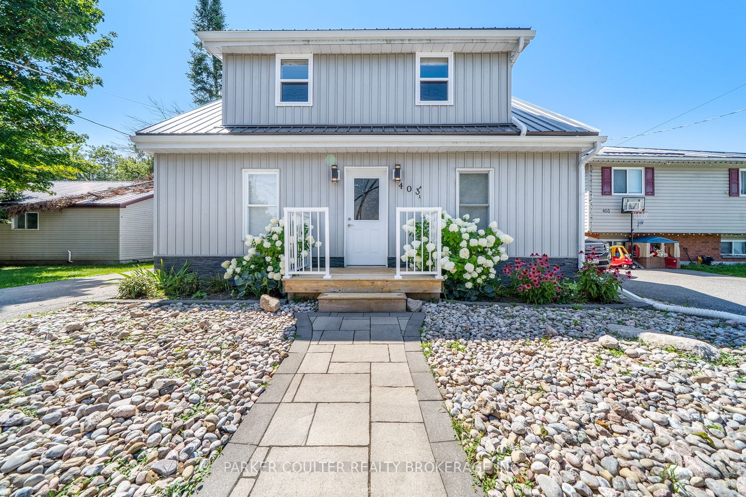 403A Forest Avenue S, Orillia, ON L3V 3Z2