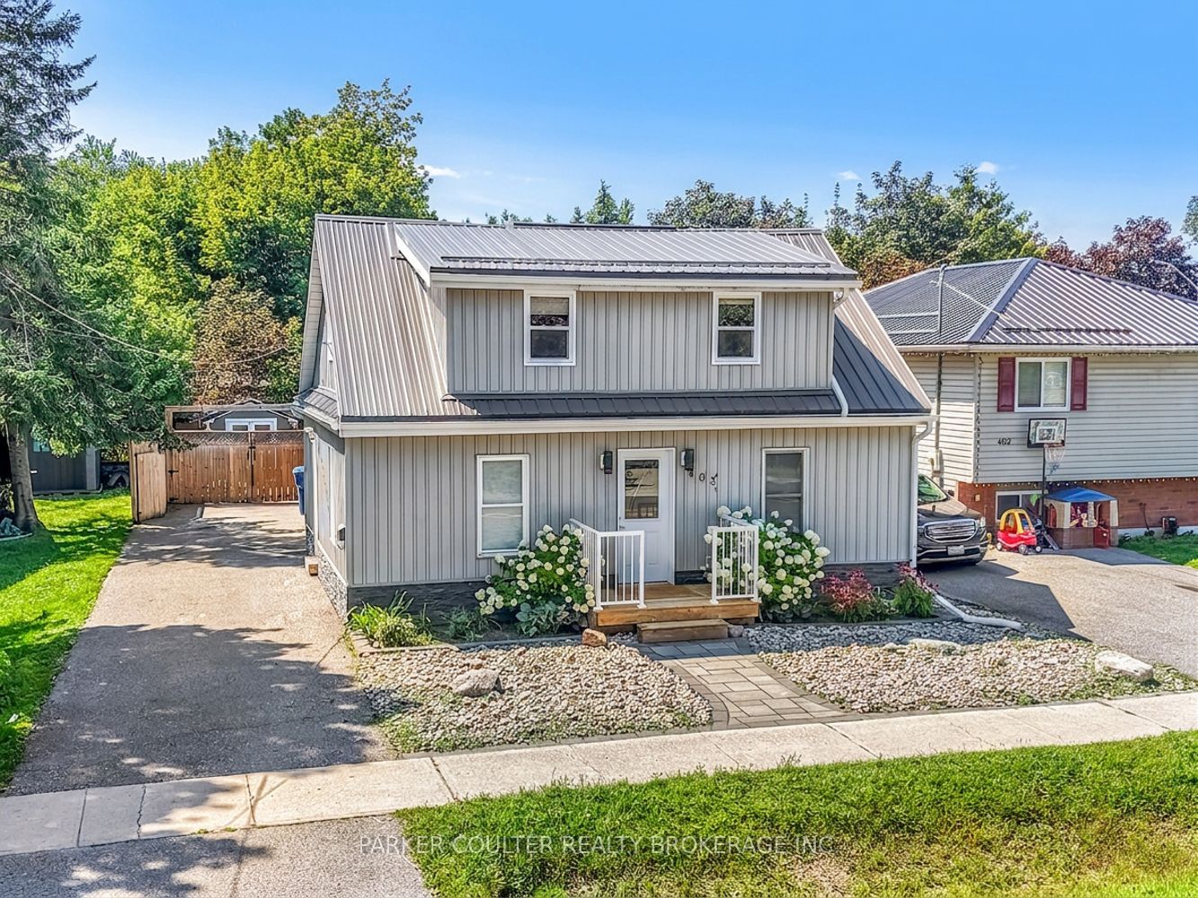 403A Forest Avenue S, Orillia, ON L3V 3Z2 photo 2