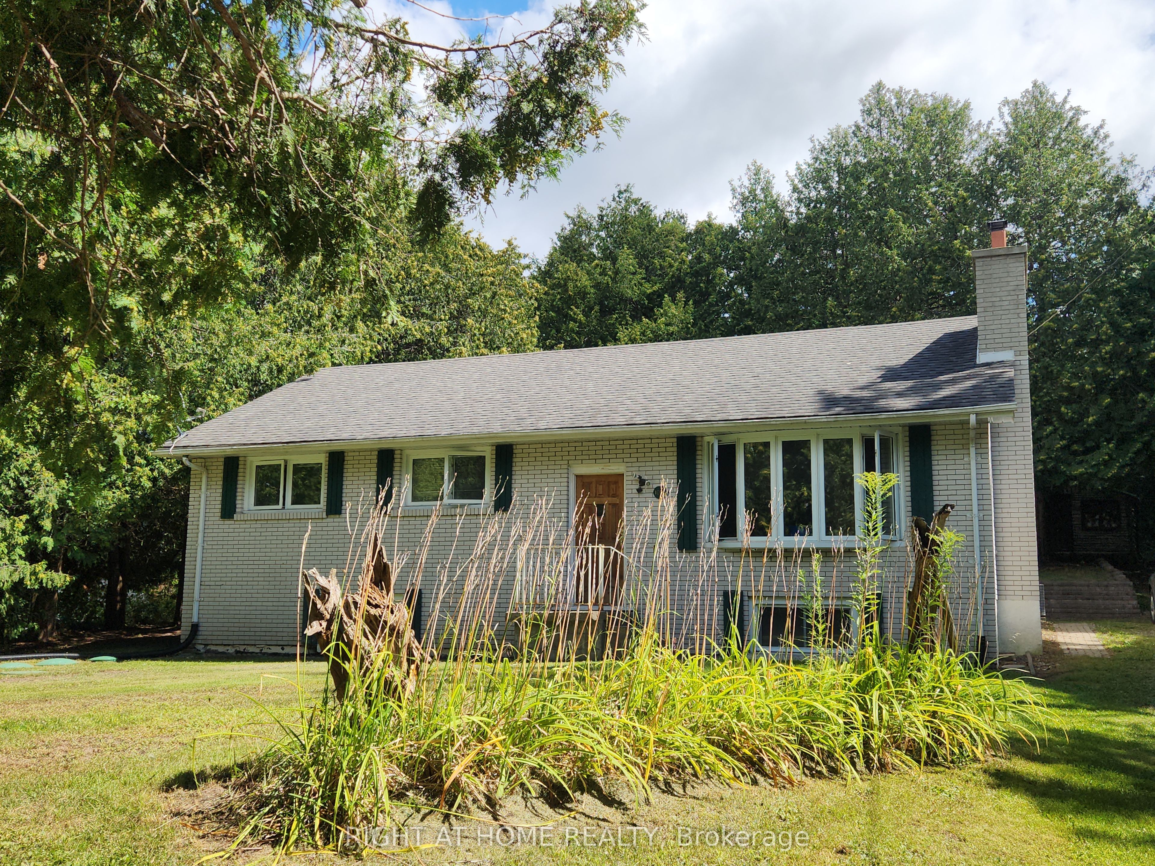 1023 Carson Road, Springwater, ON L4M 4S5 photo 2