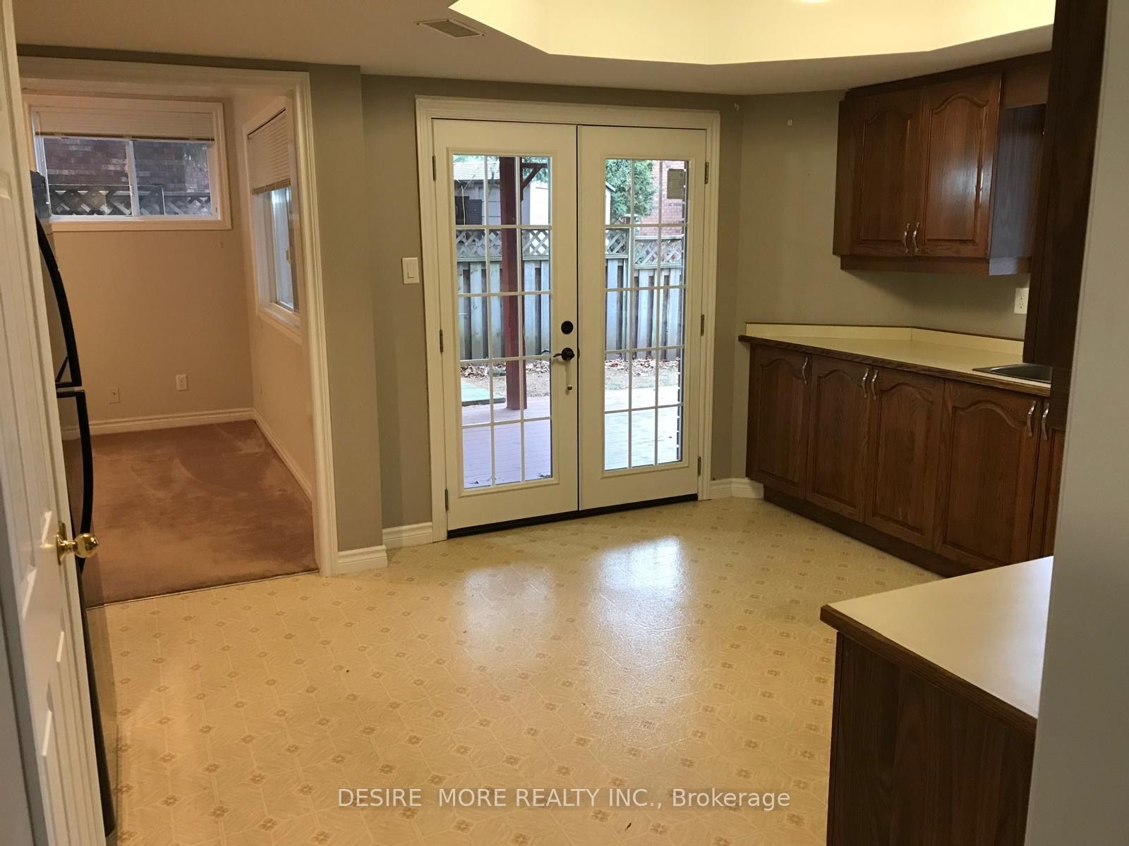 54 Mayfair Drive Bsmt, Barrie, ON L4N 6Y8 photo 4