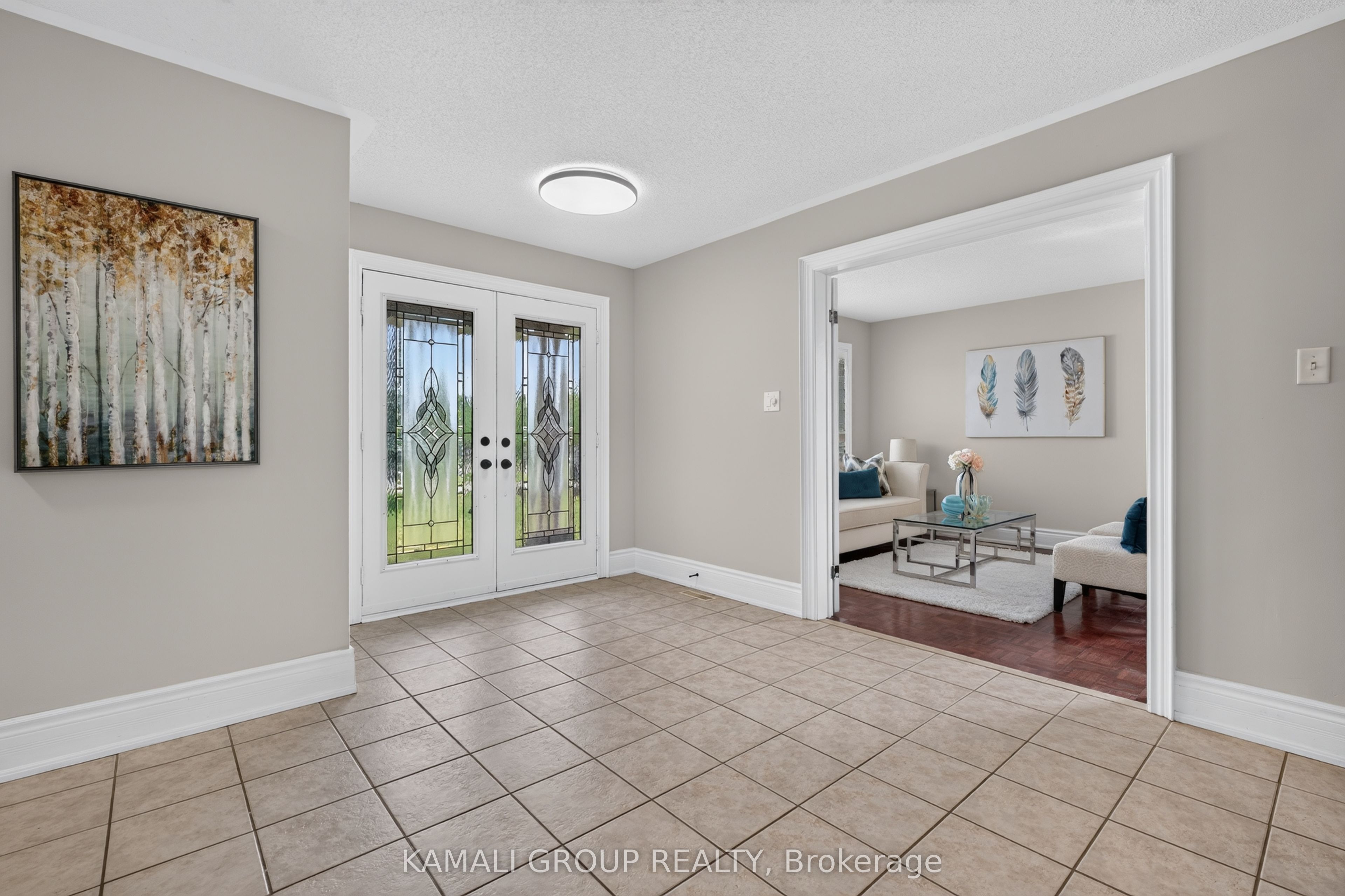 10 Rebecca Court, Barrie, ON L4N 0V5 photo 3