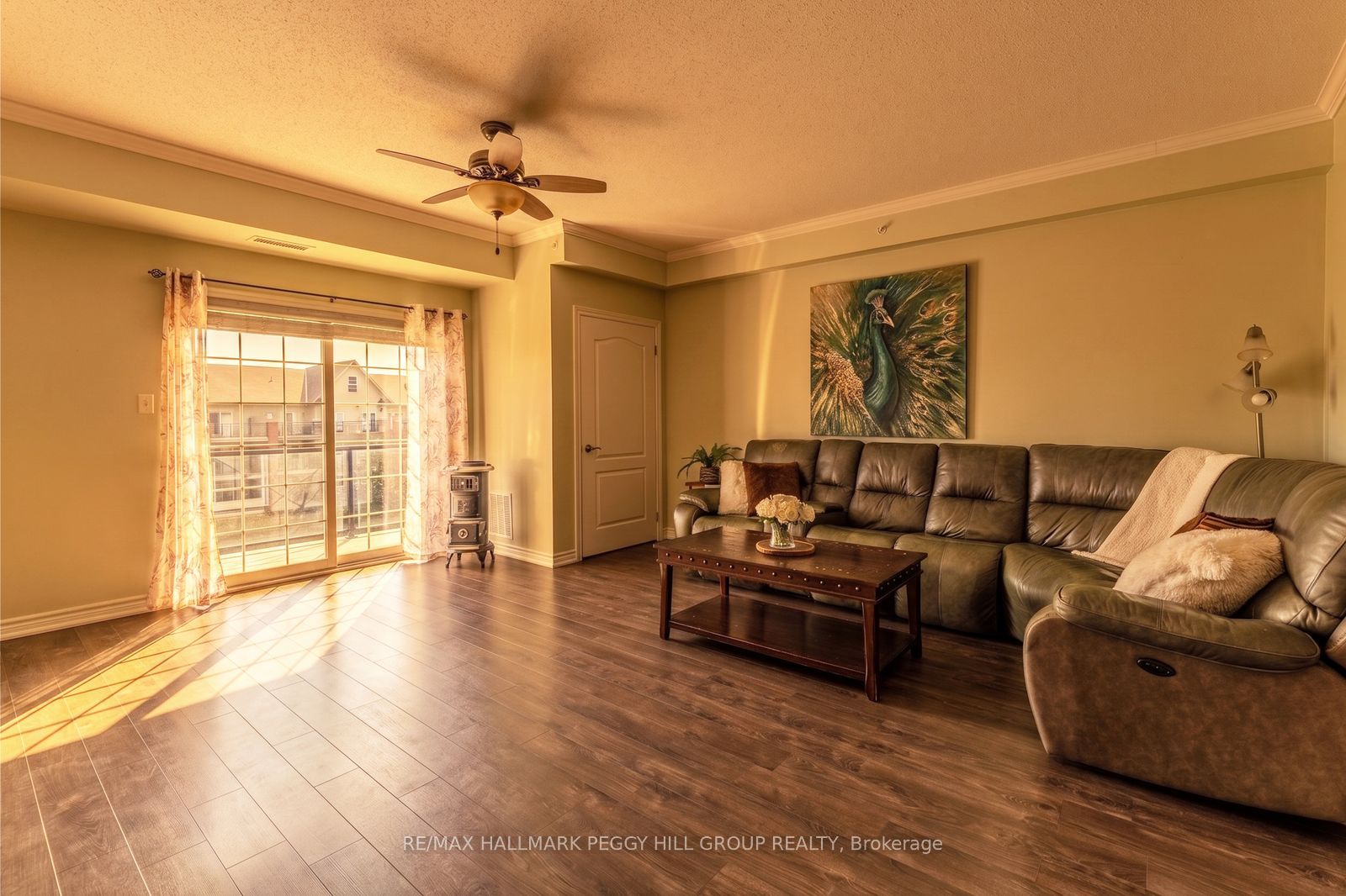 40 Ferndale Drive S 402, Barrie, ON L4N 2L3 photo 3