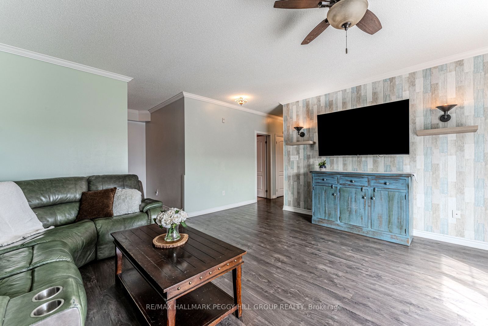 40 Ferndale Drive S 402, Barrie, ON L4N 2L3 photo 4