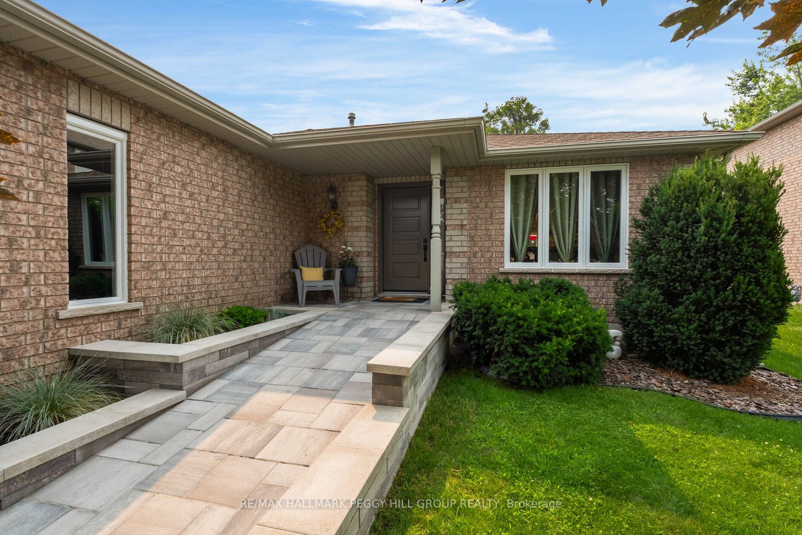 43 Nicklaus Drive, Barrie, ON L4M 6W5 photo 2