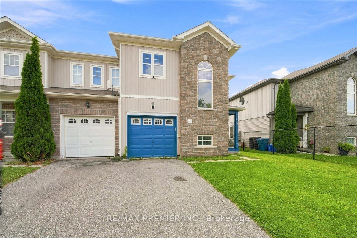 800 West Ridge Boulevard 125, Orillia, ON L3V 0A1 photo 2