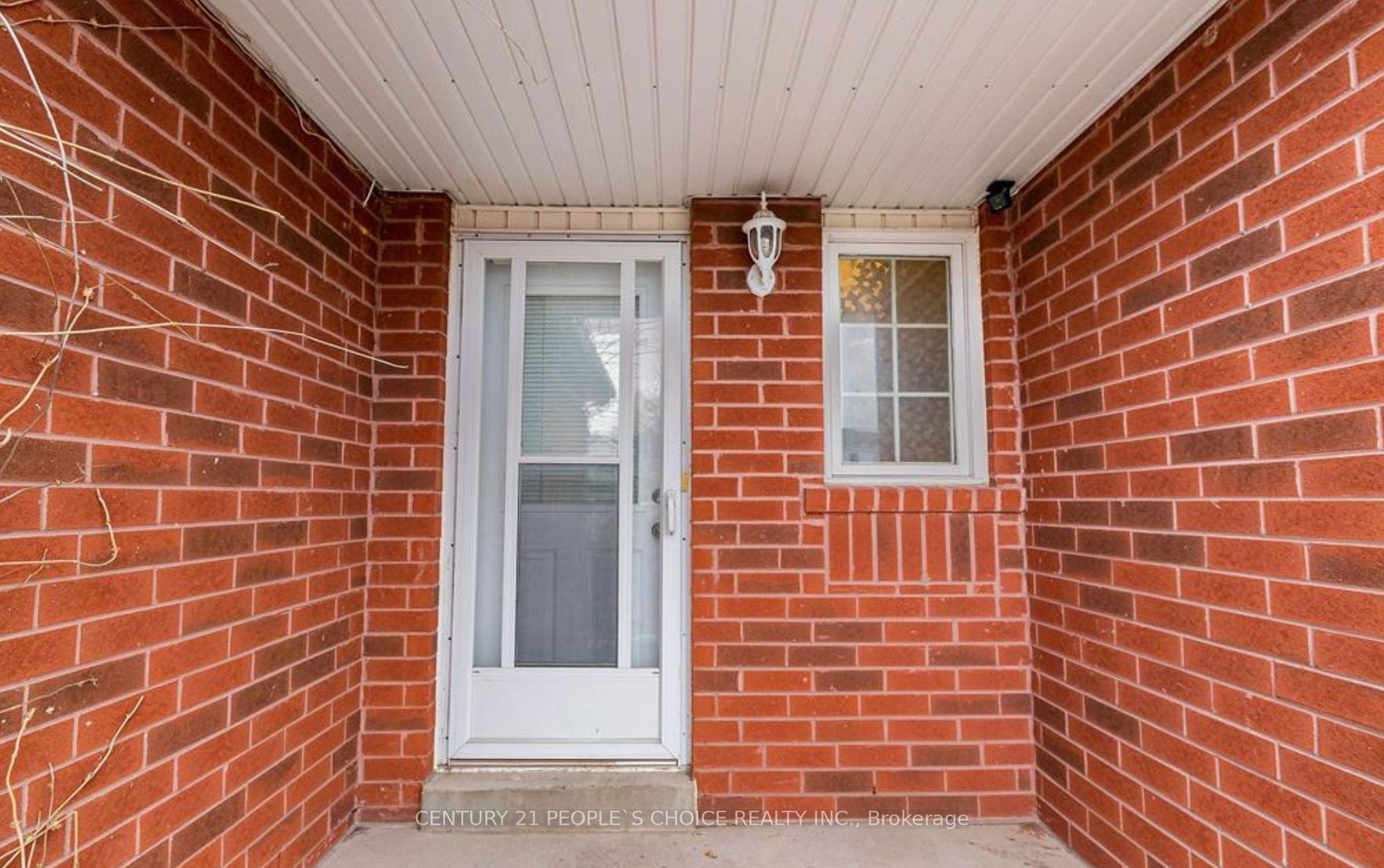 186 Pickett Crescent, Barrie, ON L4N 8C2 photo 2