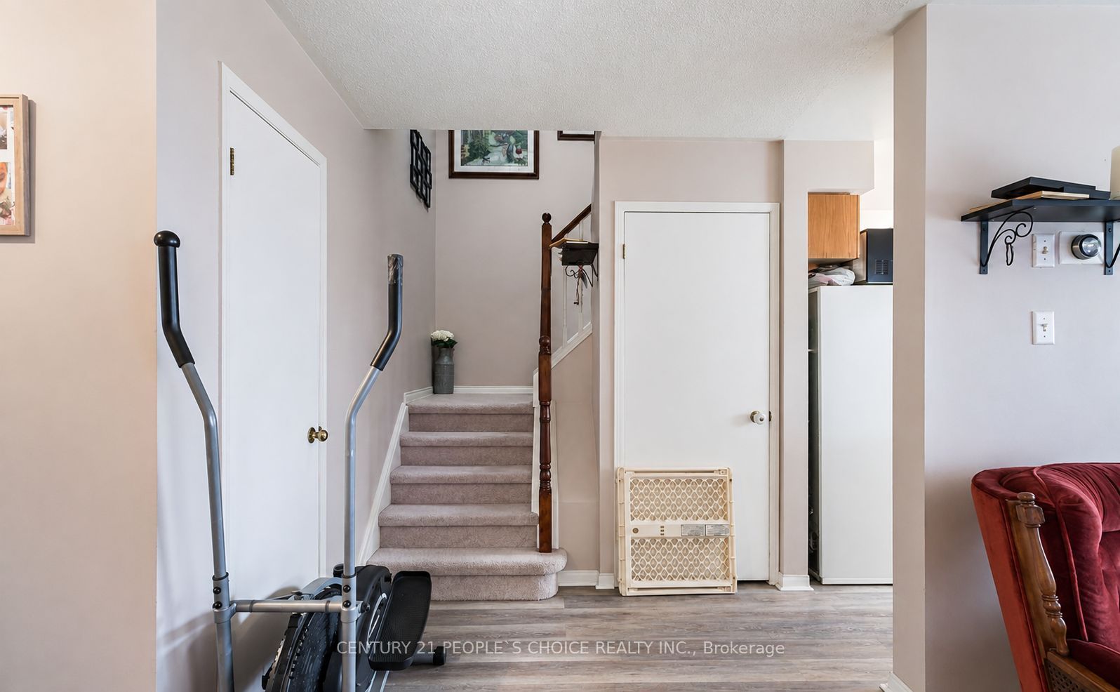 186 Pickett Crescent, Barrie, ON L4N 8C2 photo 4