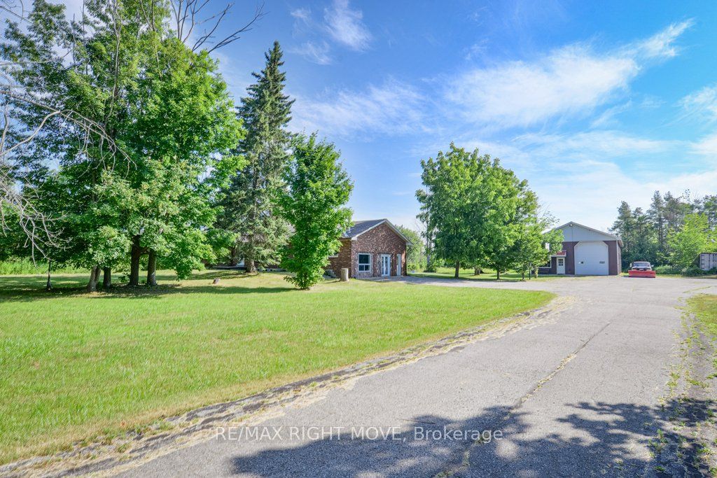114 11th Line S, Oro-Medonte, ON L0L 1T0 photo 4