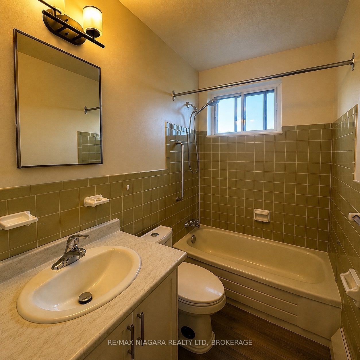 550 King Street 609, Midland, ON L4R 3N1 photo 3